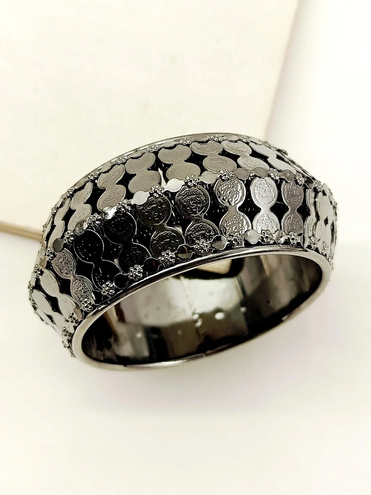 Acacia Black Oxidized Kada