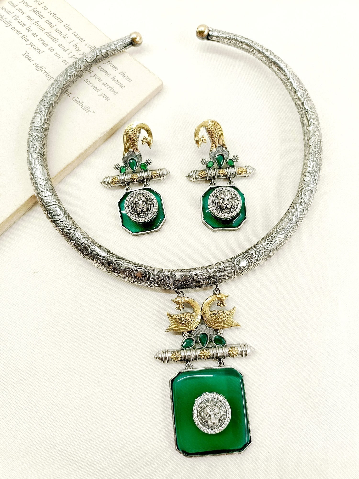 Sakina Green Oxidized Hasli Style Necklace Set - qivii