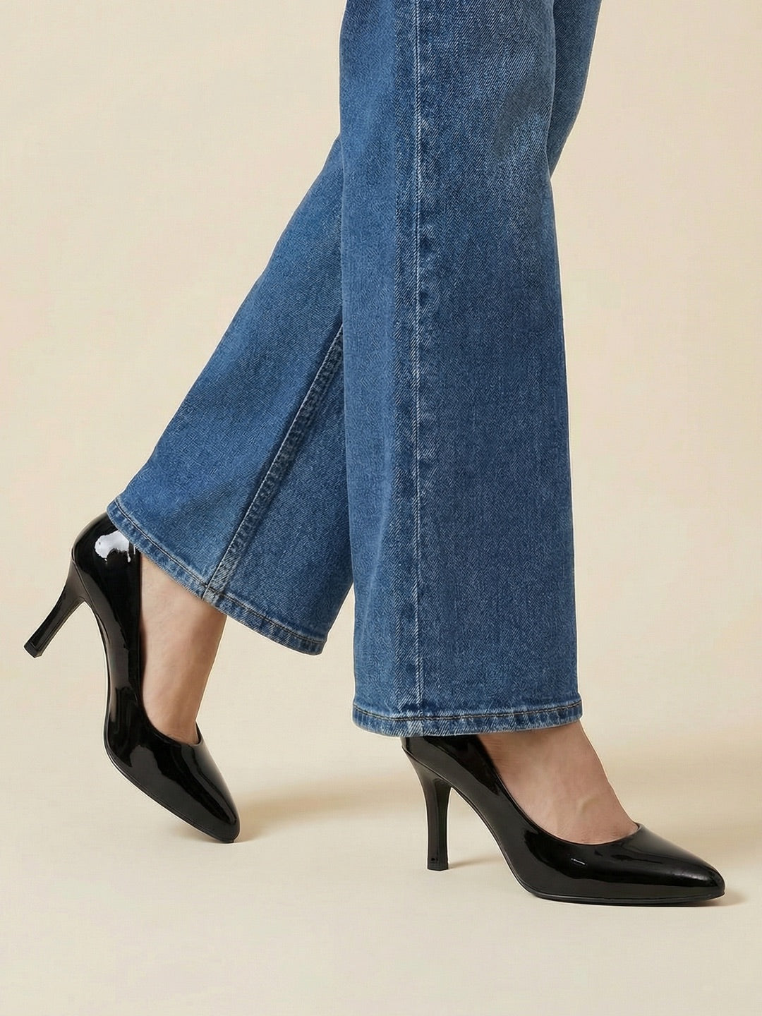 Valerie Heels