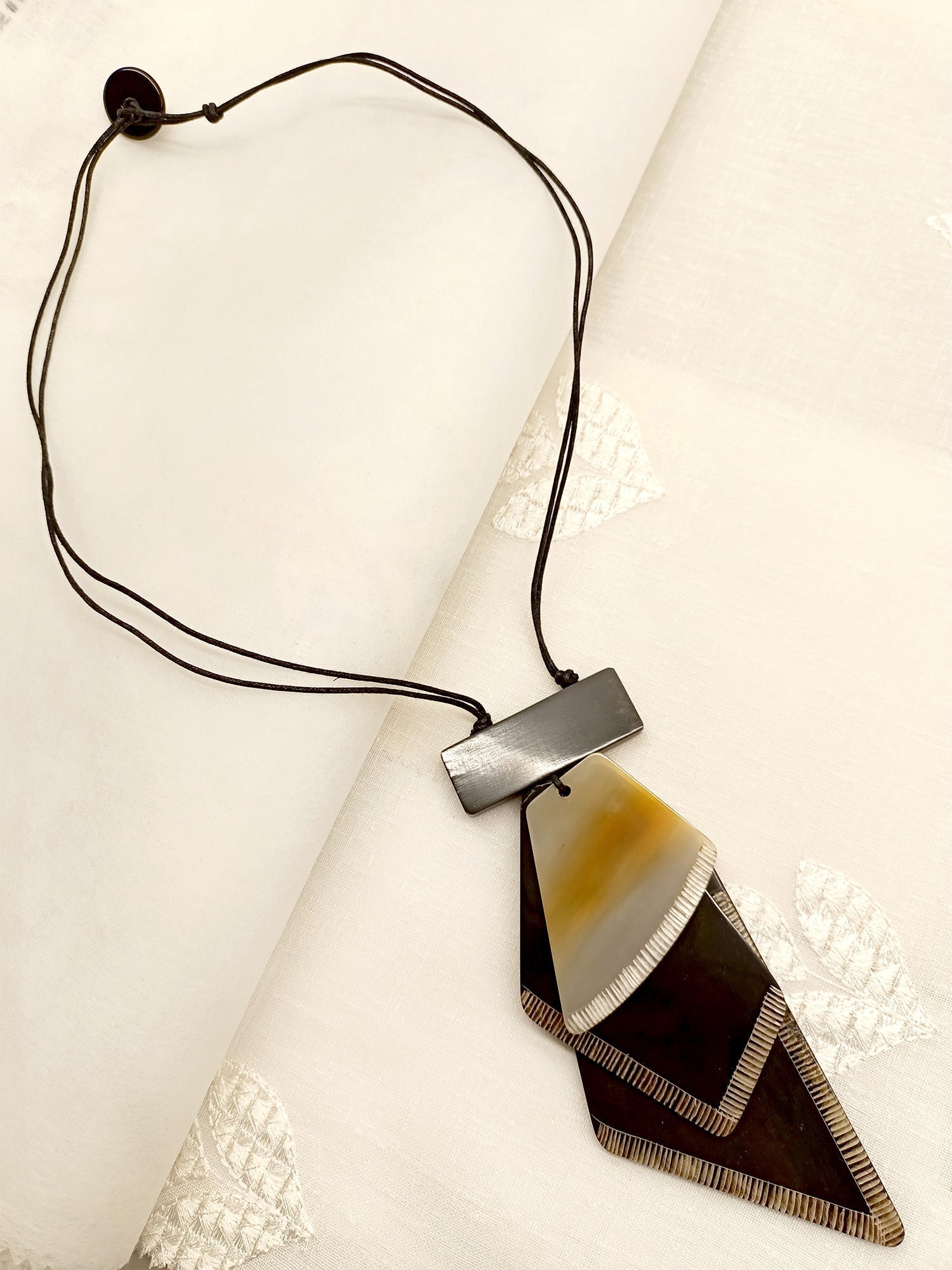 Meadow Beige Long Indo Western Neckpiece - qivii