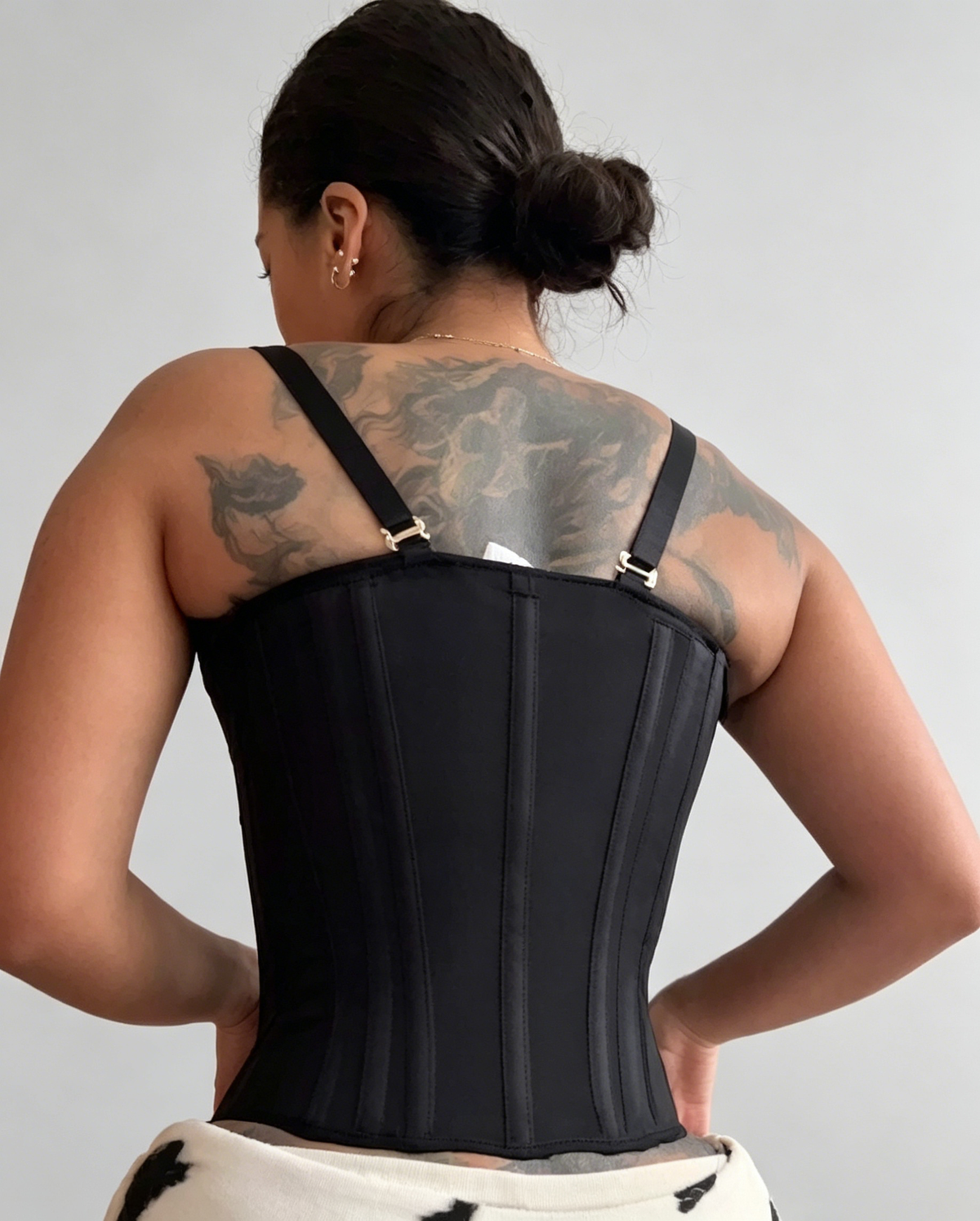 Black Front Zipper Corset Waist Trainer with Adjustable Straps