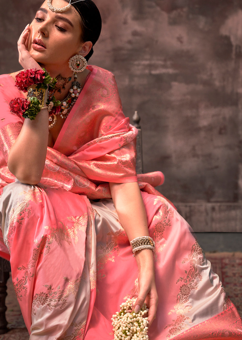 Peach Pink Rangkaat Handloom Silk Saree - qivii