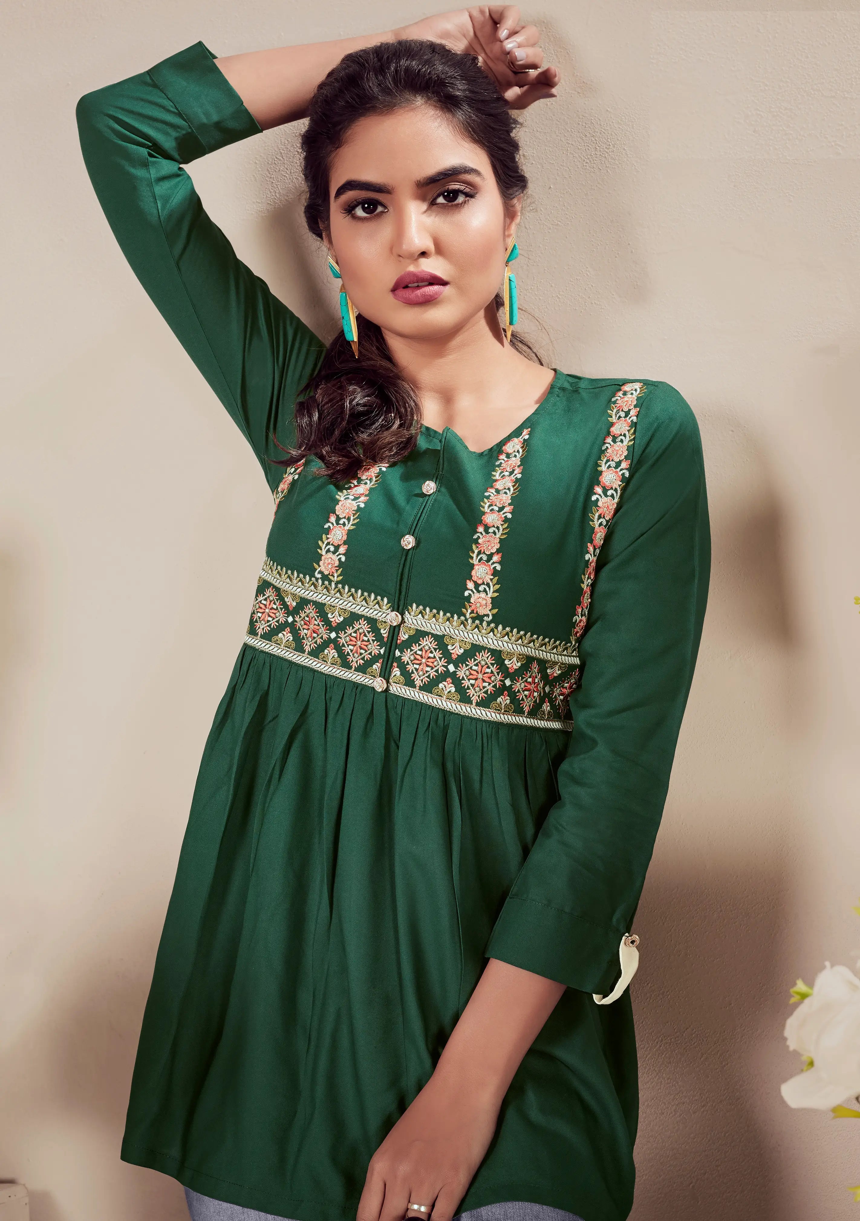 Green Rayon Straight Short Kurti - qivii