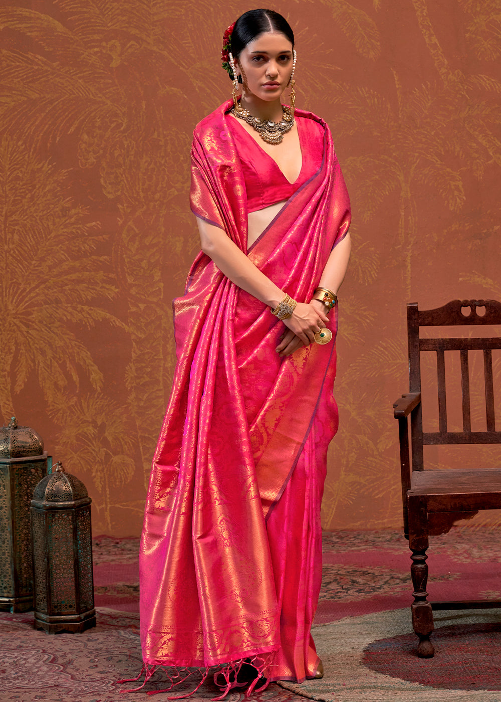 Shades Of Pink Handloom Woven Designer Silk Saree - qivii