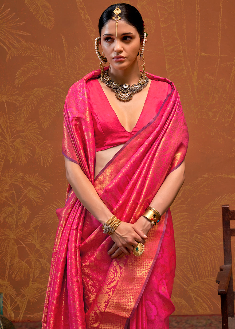 Shades Of Pink Handloom Woven Designer Silk Saree - qivii