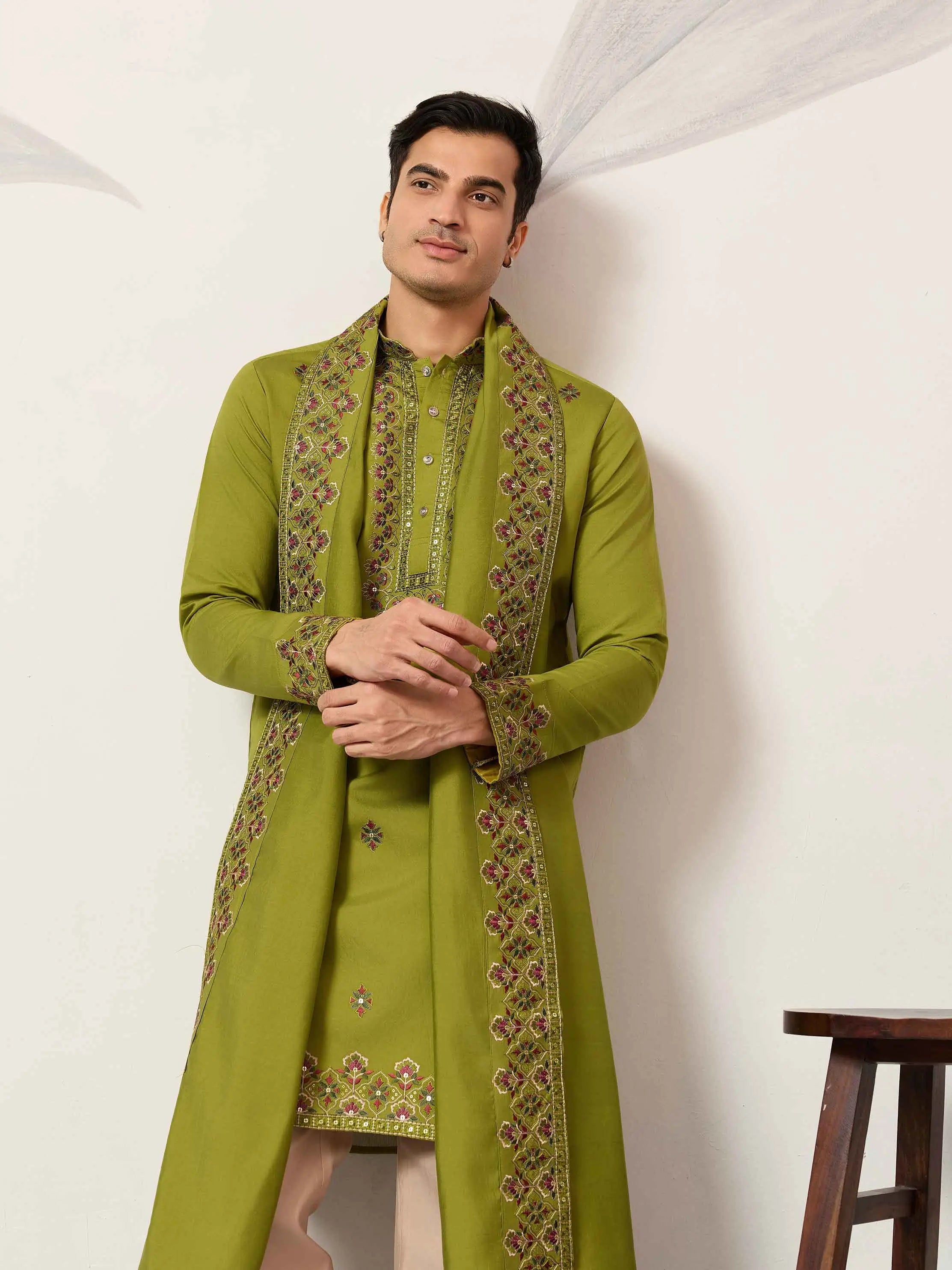 Trendy Green Embroidery Kurta & Dupatta