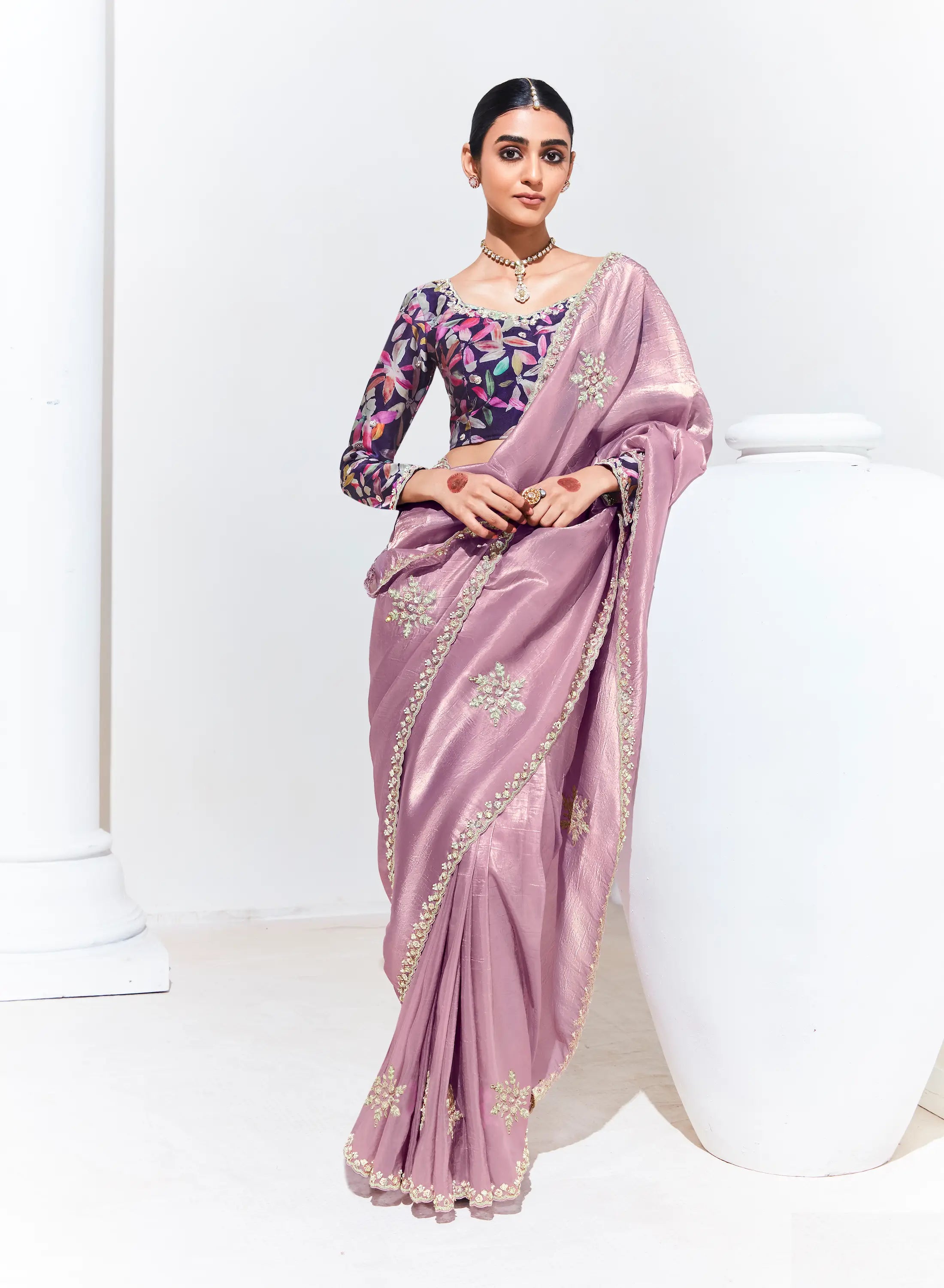 Dusty Pink Glass Organza Saree With Digital Print, Sequence & Thread Embroidery Work - qivii