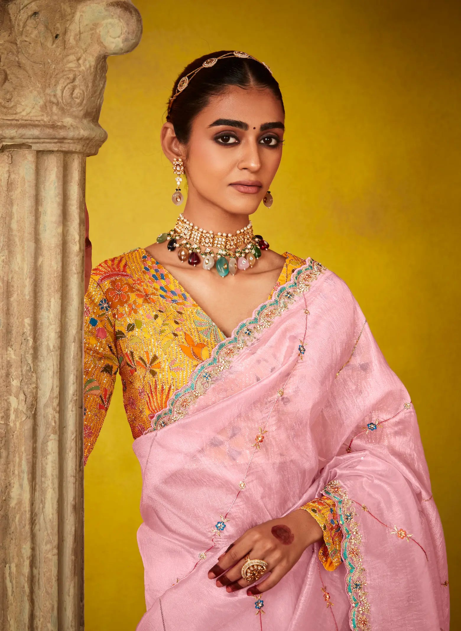 Light Pink Glass Tissue Saree With Digital Print, Sequence & Thread Embroidery Work