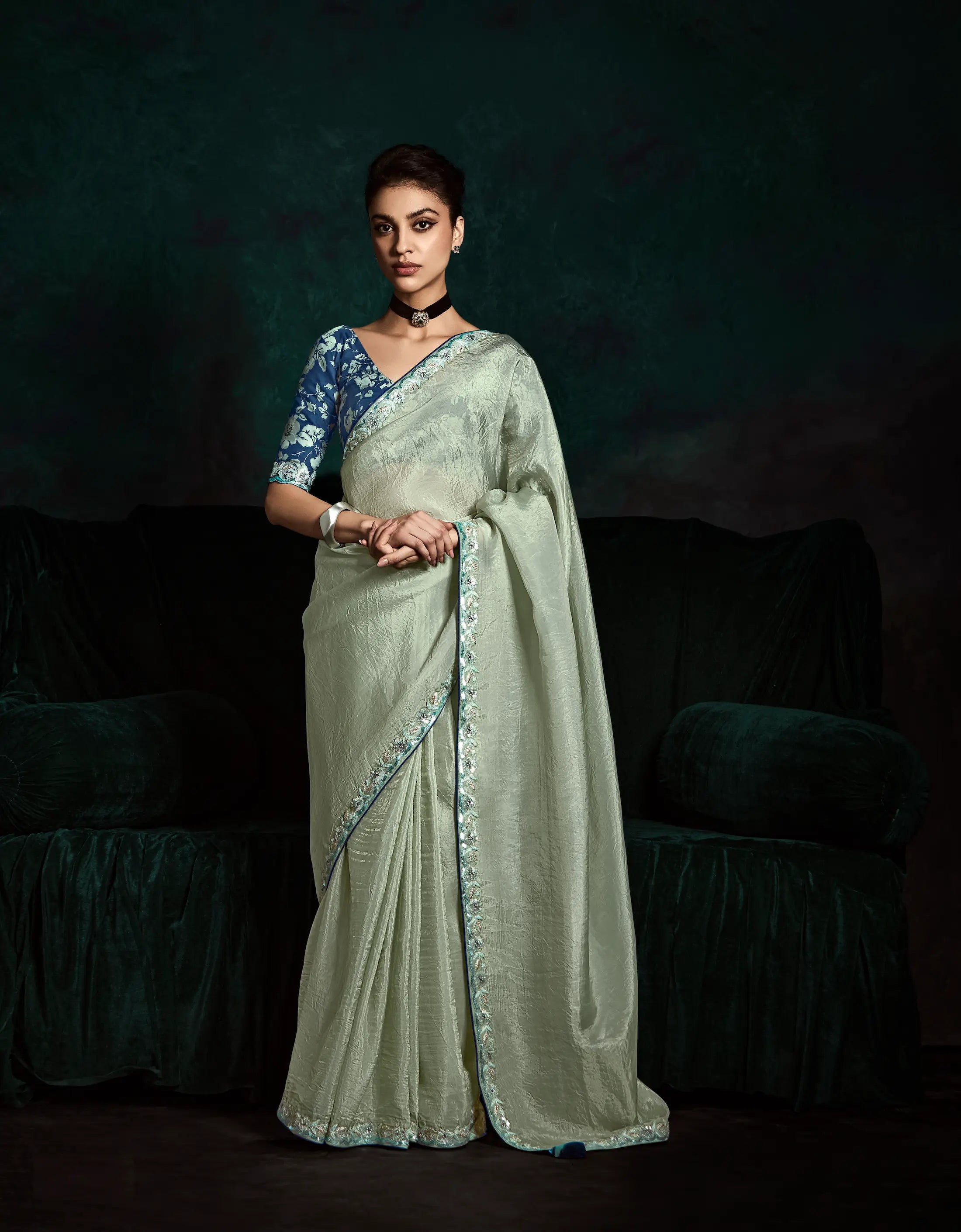 Pastel Grey Glass Organza Saree With Digital Print, Sequence & Thread Embroidery Work - qivii