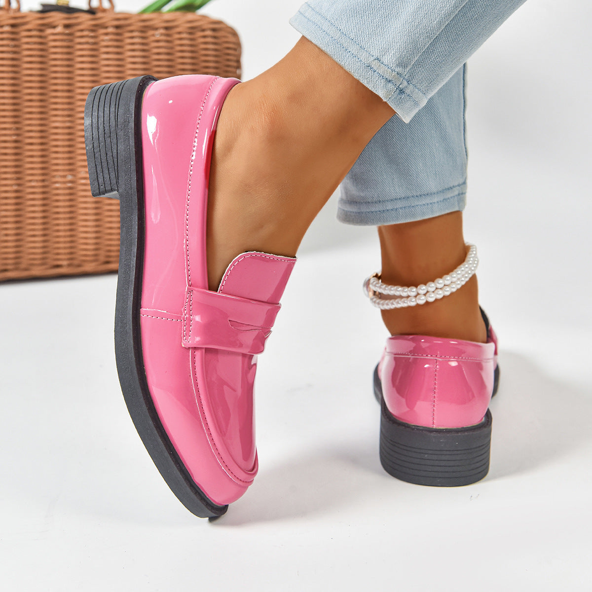 Women's Plus Size Gloss Chunky Heel Loafers Lacquer-Finish Slip-Ons