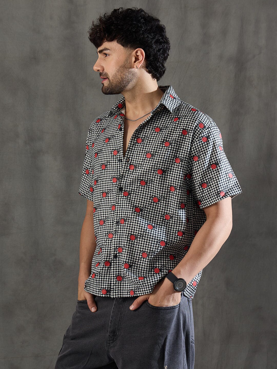 Checkered Bug Graphic Relaxed Fit Shirt