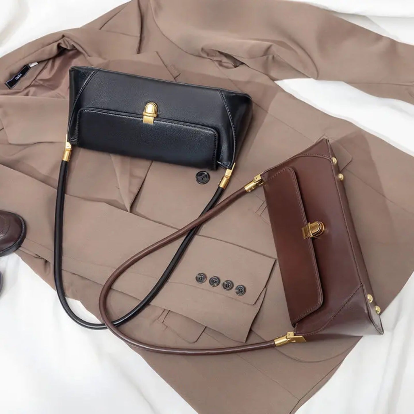 Women's Parisian Baguette Satchel – Vintage Underarm Bag with Convertible Strap & Timeless Textured Leather