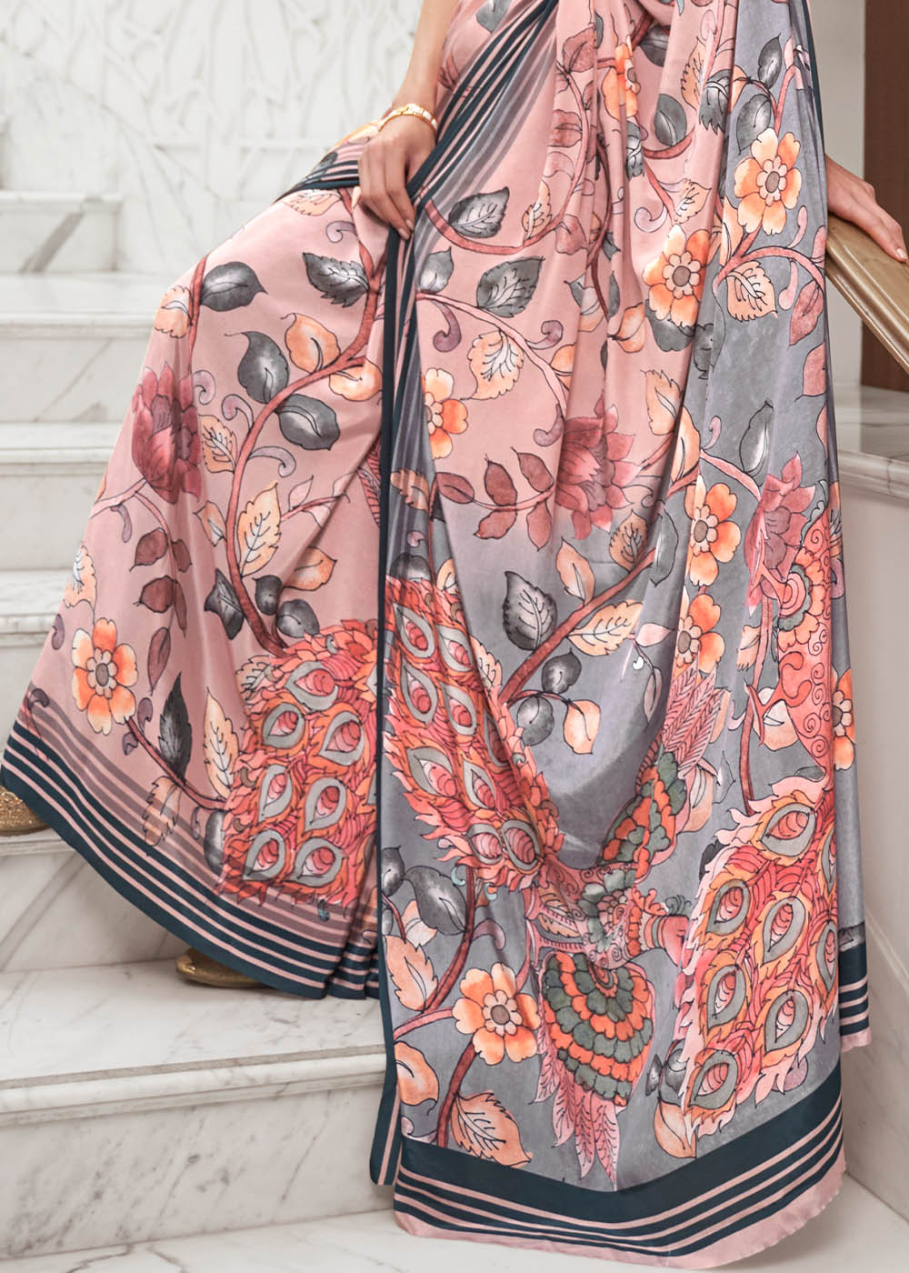 Sweet Pink Digital Floral Printed Crepe Silk Saree - qivii