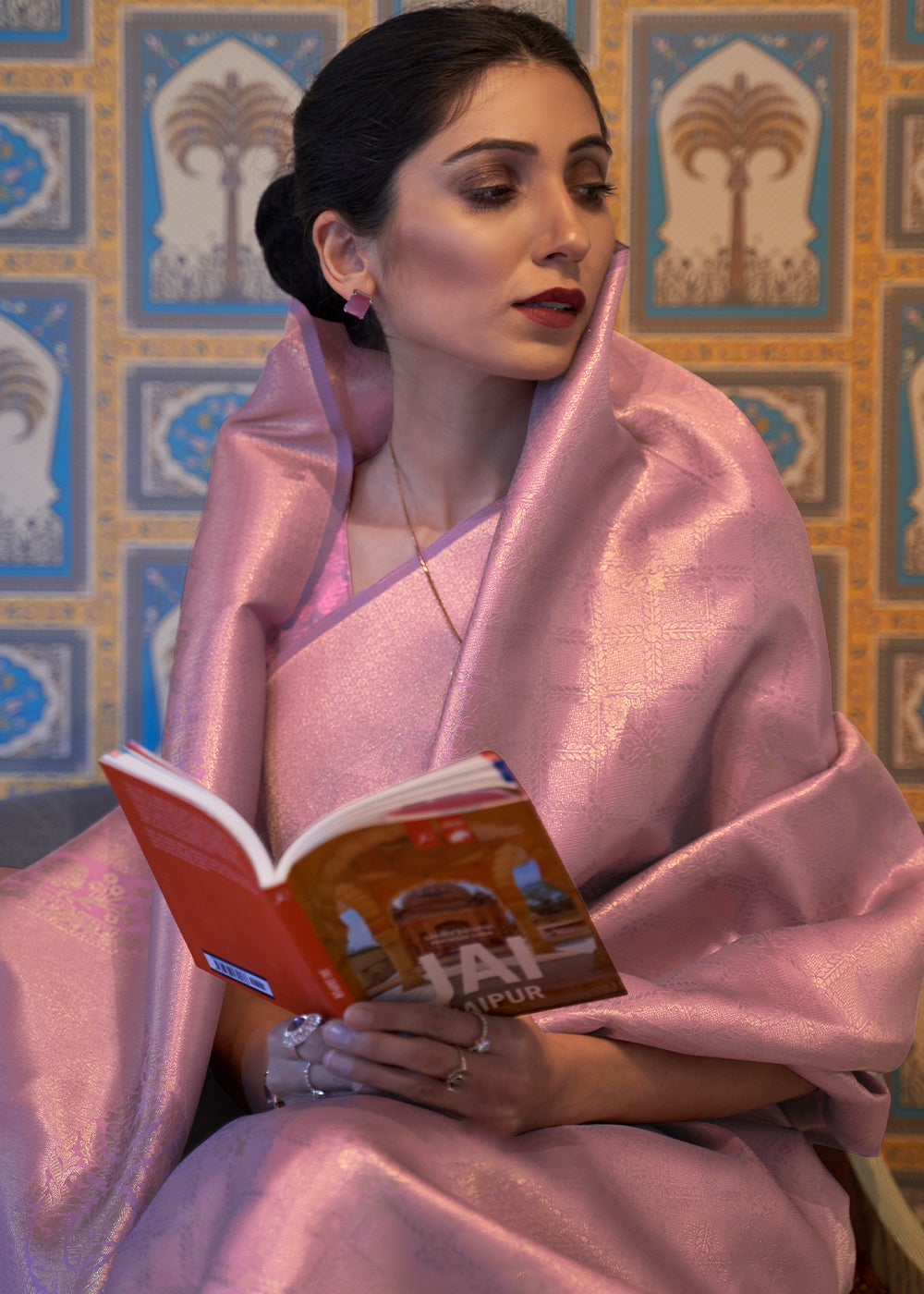 Shades Of Pink Soft Handloom Weave Kanjivaram Silk Saree : Festival Edition - qivii