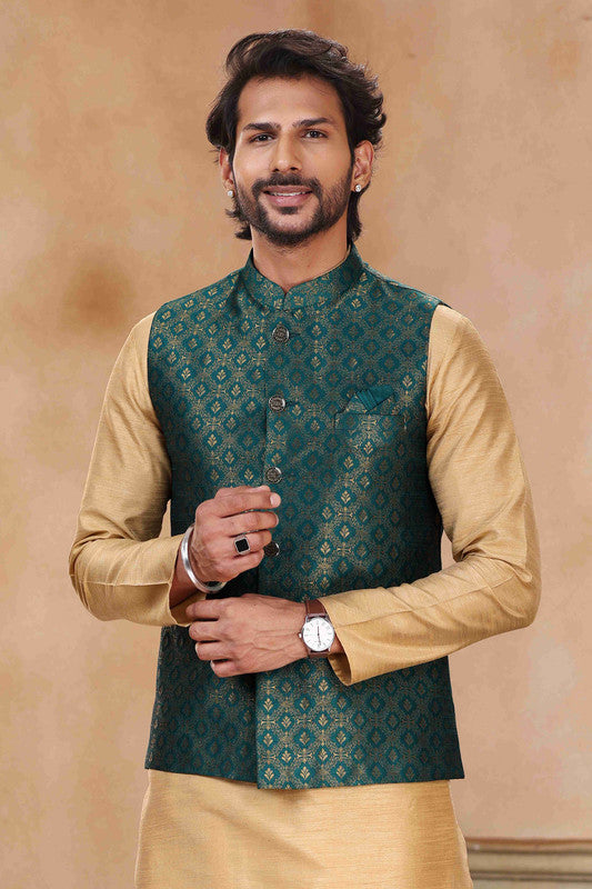 Men's Jacquard Banarasi Silk Woven Work 3 Pics Jacket Set In Green Colour