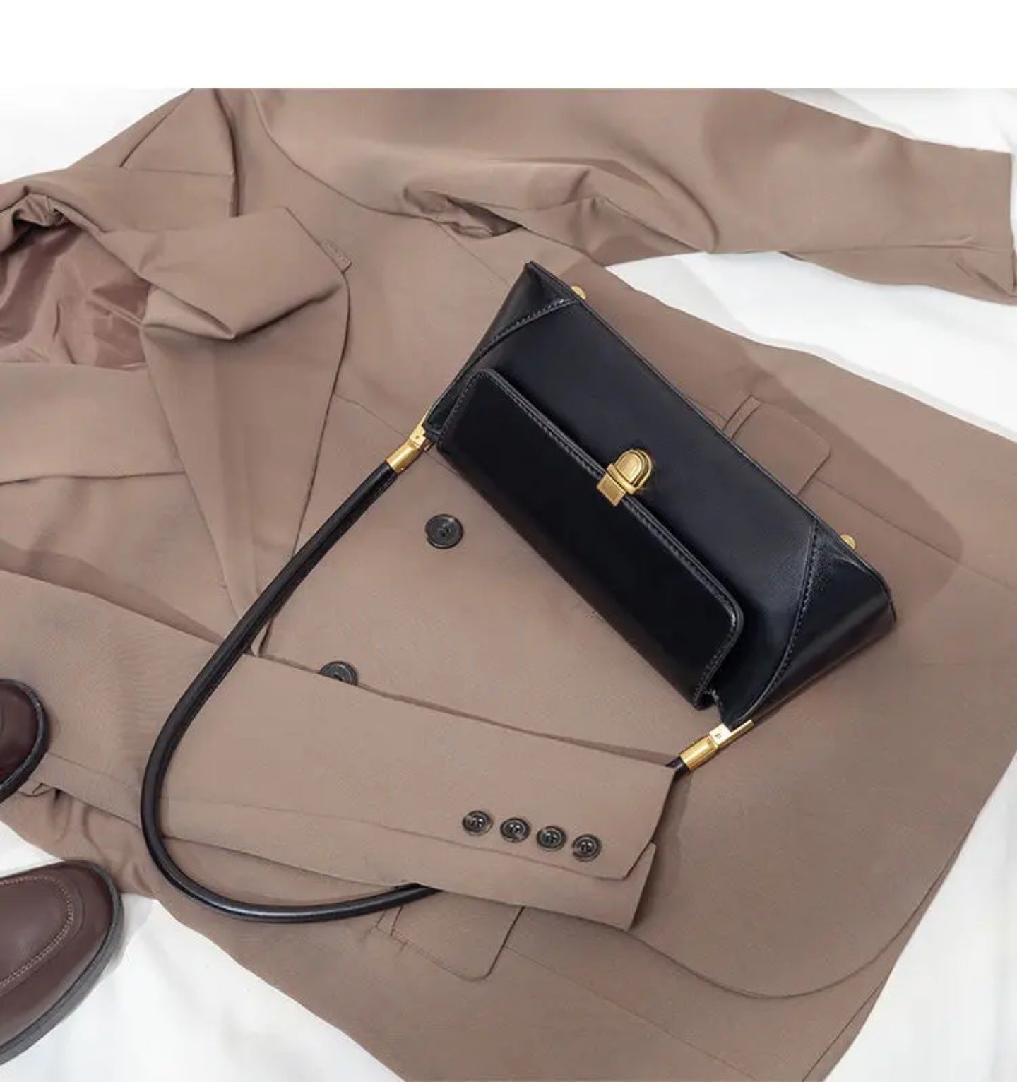 Women's Parisian Baguette Satchel – Vintage Underarm Bag with Convertible Strap & Timeless Textured Leather