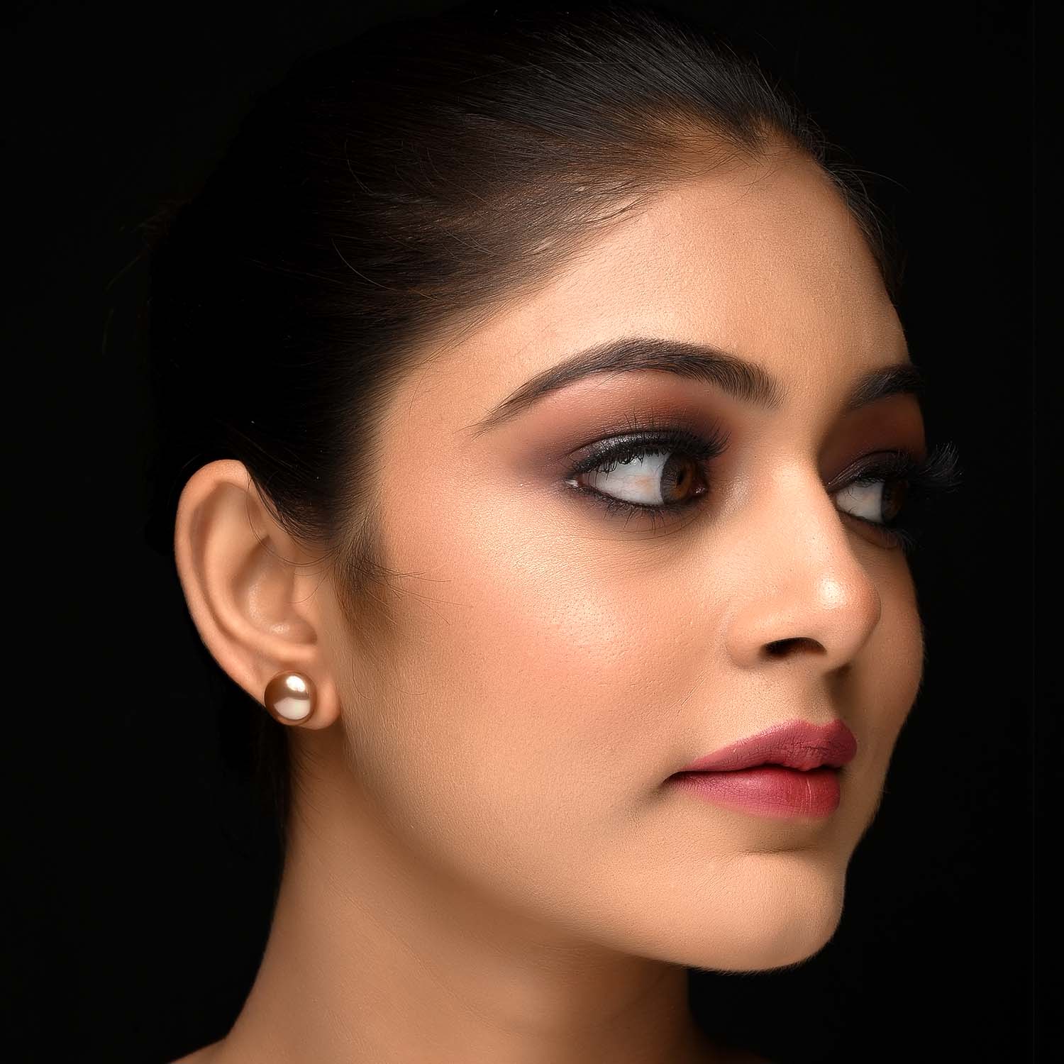 Angelina Brown natural Pearl Stud - qivii