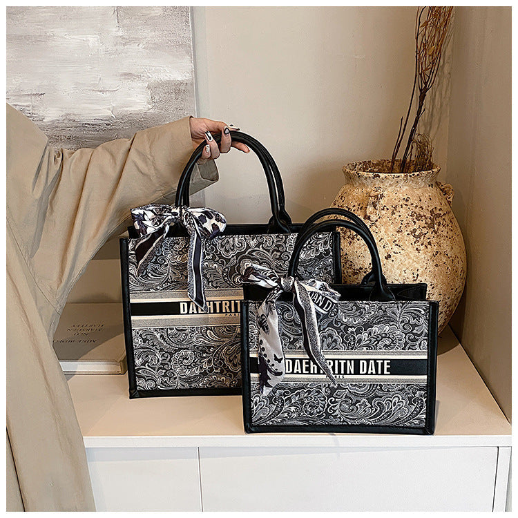 Women's Embroidered Commuter Tote Bag – Versatile Premium Shoulder Bag for Daily Errands, Shopping & Stylish Outings
