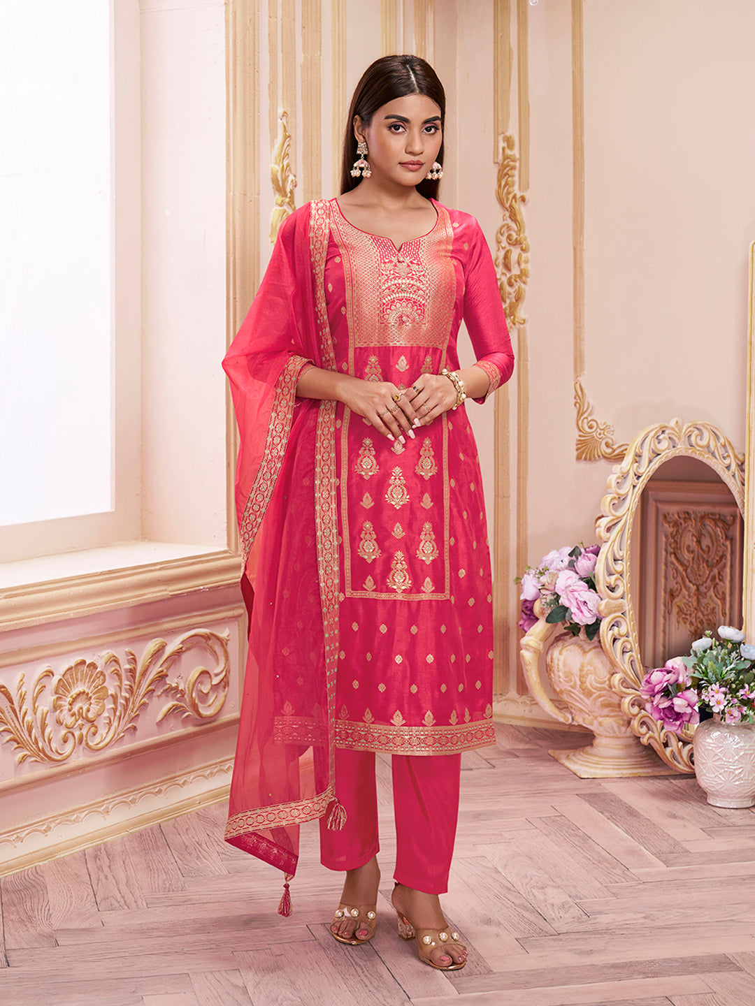 Red Panel Jacquard Kurta Suit Set - qivii