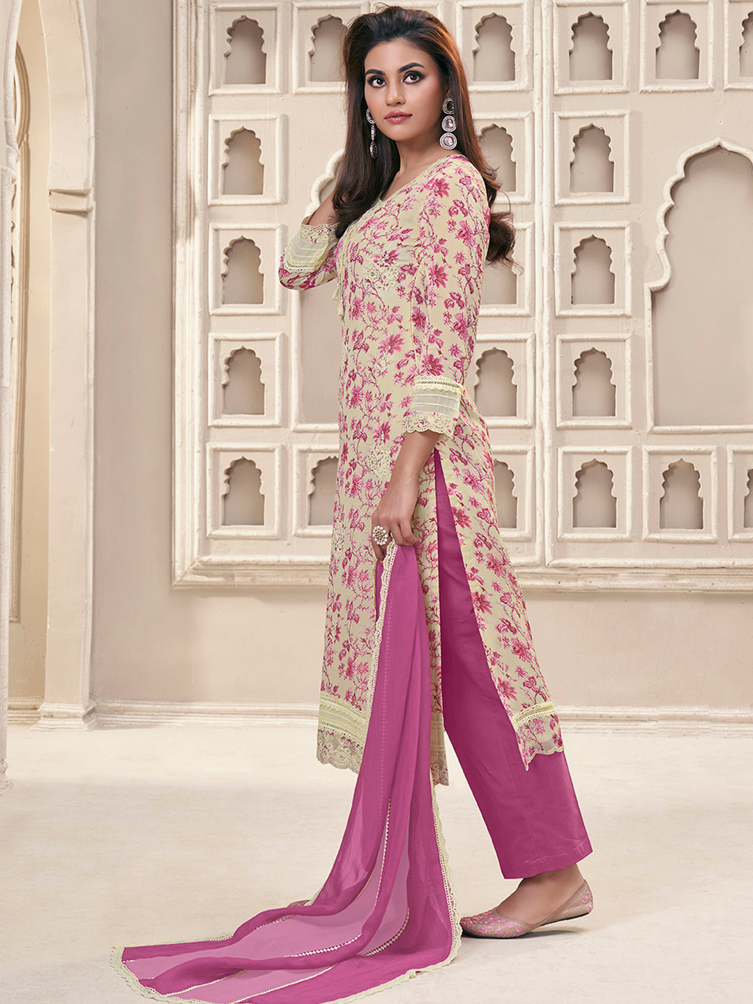 Pink Organza Fabric with Floral Printed and Thread Embroidery work Kurta Suit set - qivii