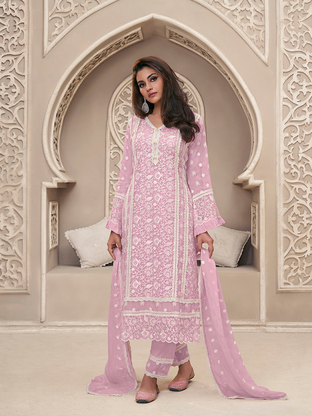 Light Lavender Kurta Set in Organza Fabric with Shiffli Work - qivii