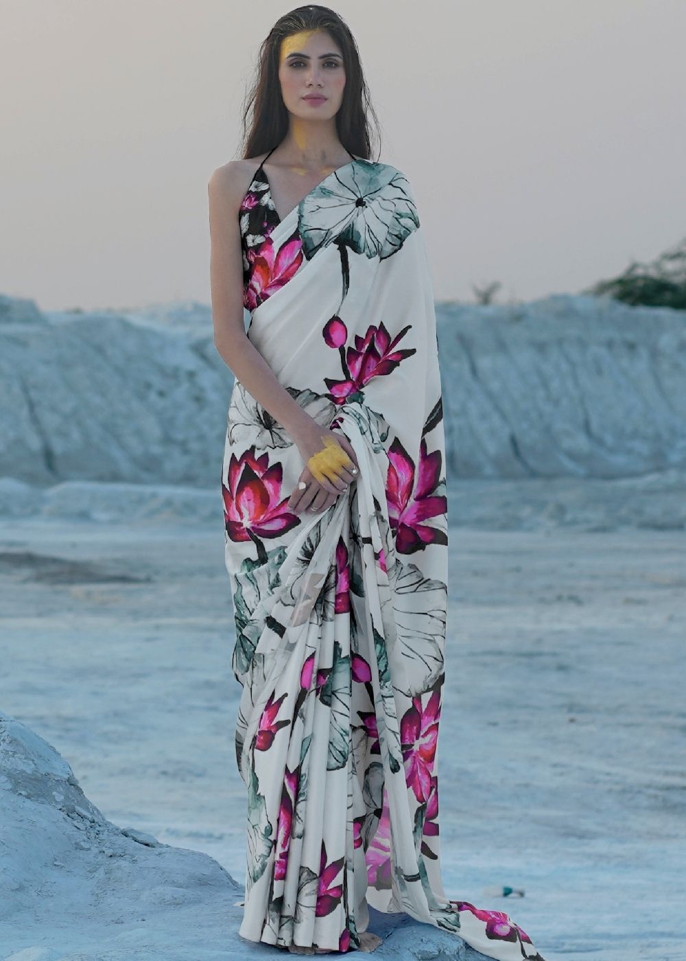 Daisy White Digital Printed Crepe Silk Saree : Top Pick - qivii