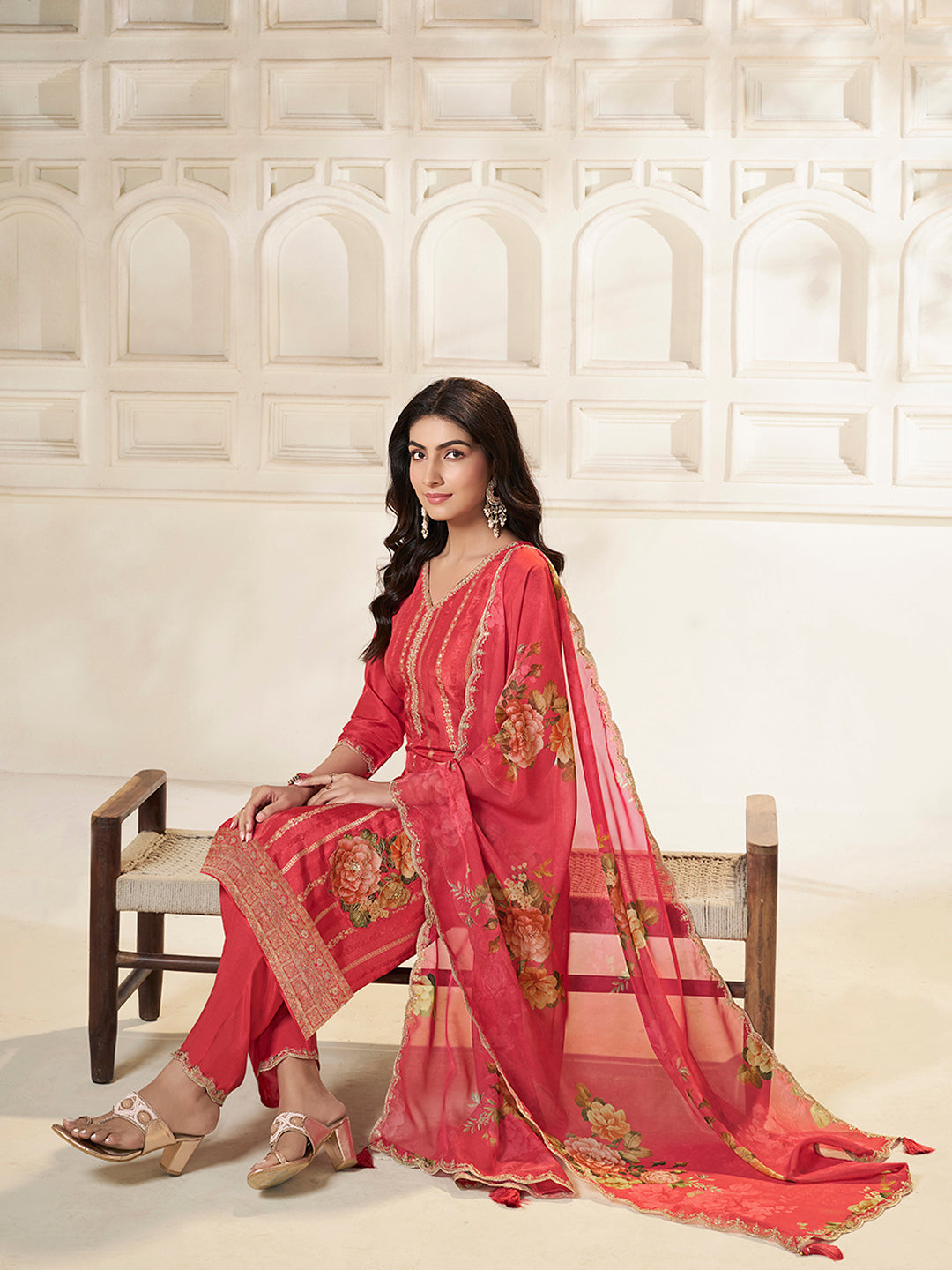Peach Dola Silk Jacquard weave with Applique patch Kurta Suit set - qivii