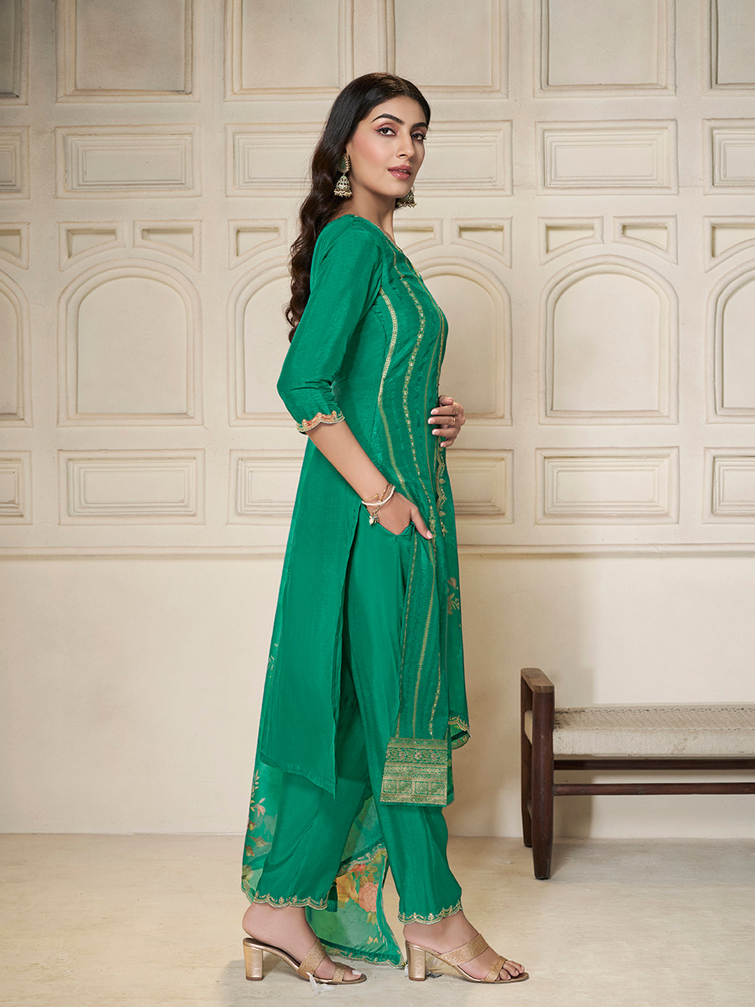 Green Dola Silk Jacquard weave with Applique patch Kurta Suit set - qivii