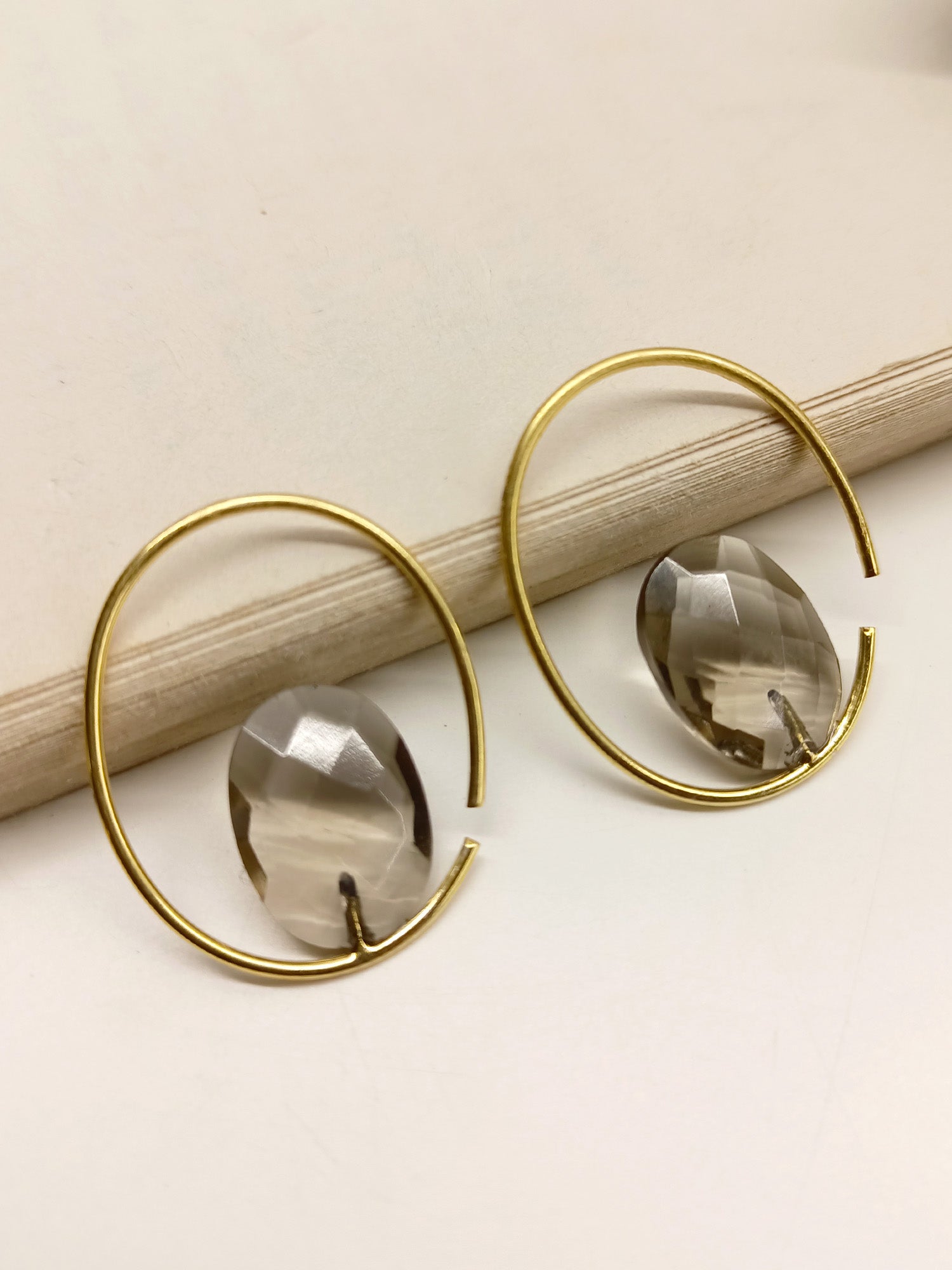 Asfiya Grey Gold Plated Western Hoops - qivii
