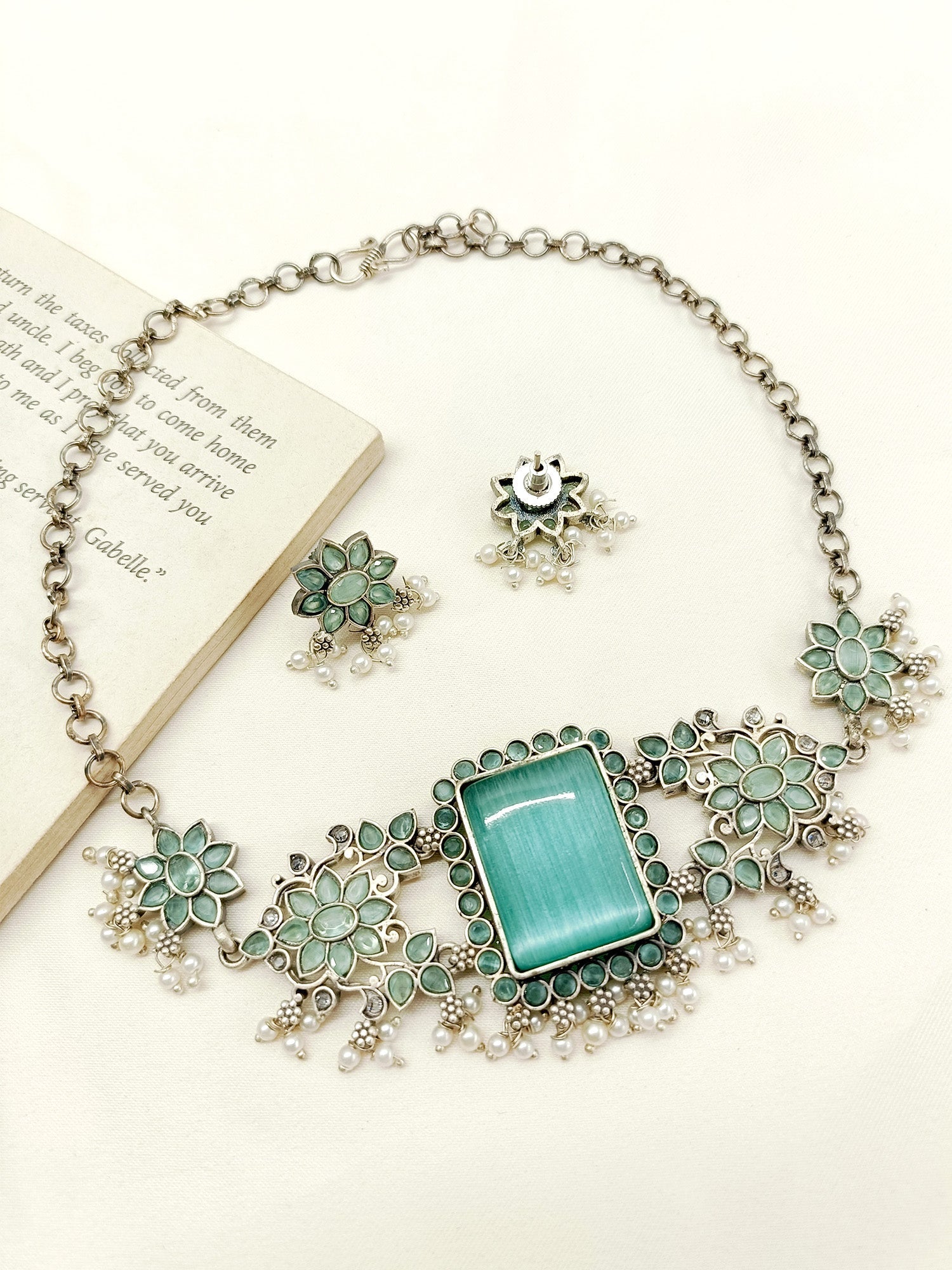 Bina Mint Green Oxidized Choker Set - qivii