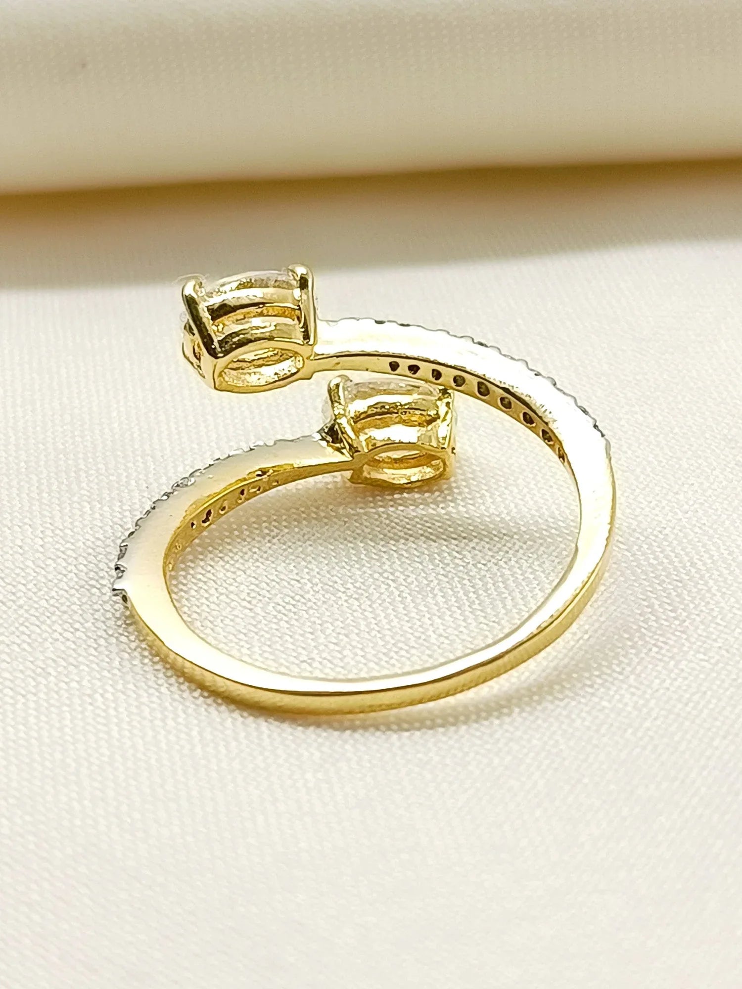 Haman 92.5 Silver Swarovski Stone Finger Ring