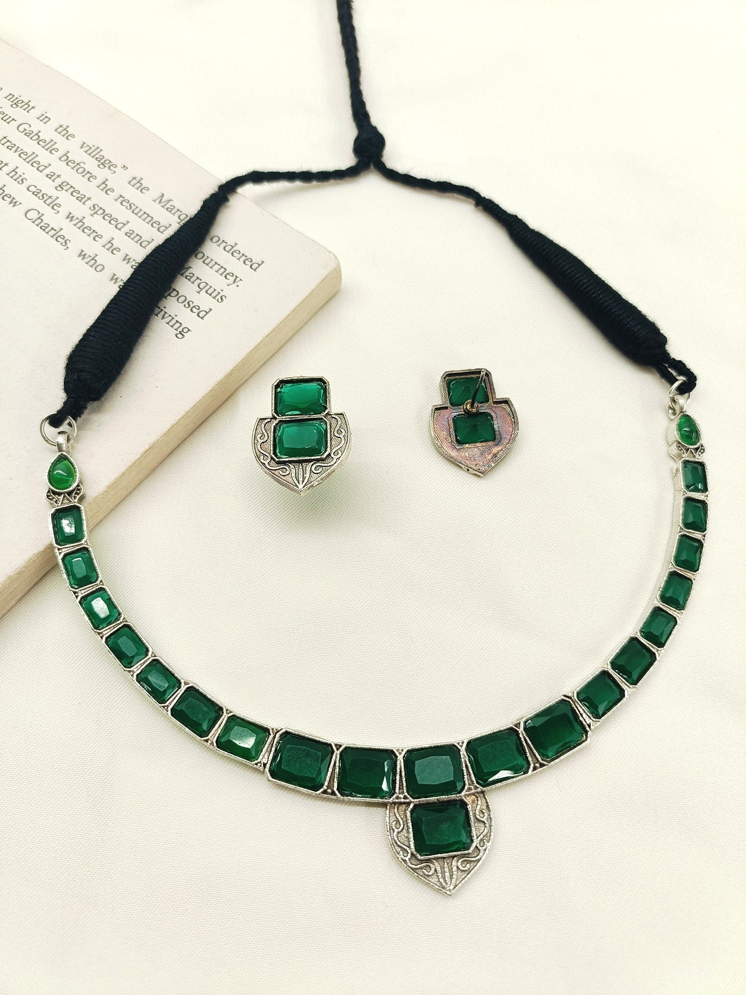 Mumtaz Green Oxidized Necklace Set - qivii