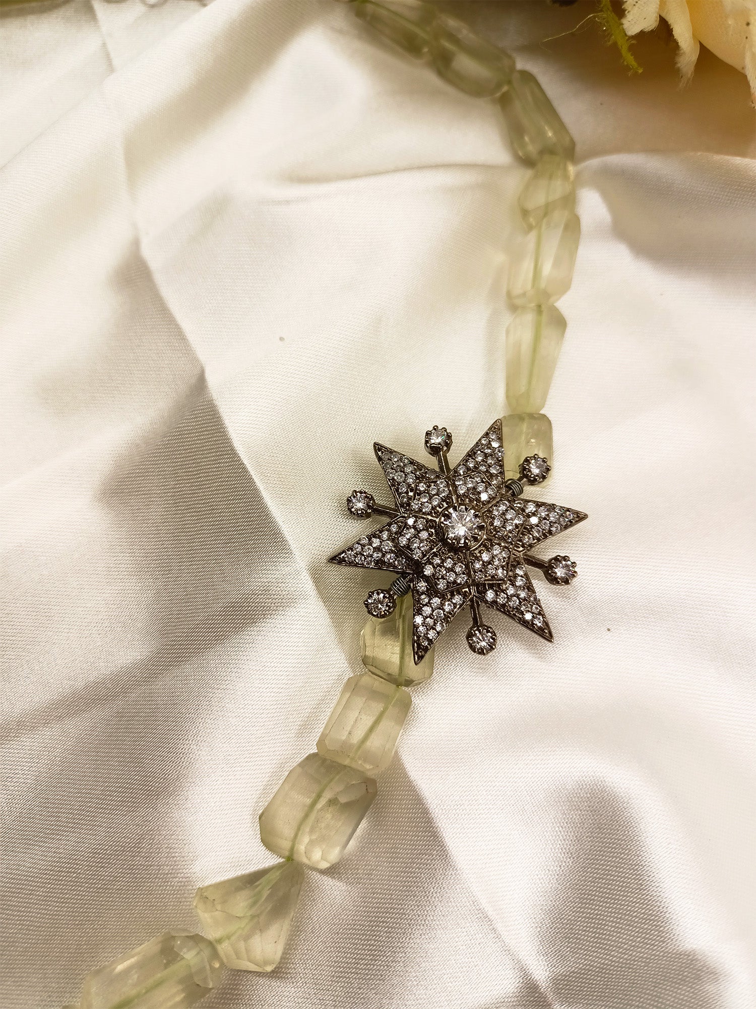 Sayantika Light Green Quartz Necklace - qivii