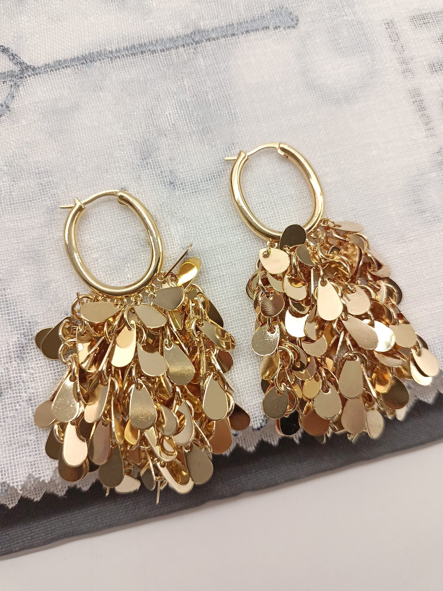 Padmavati Golden Western Earrings - qivii