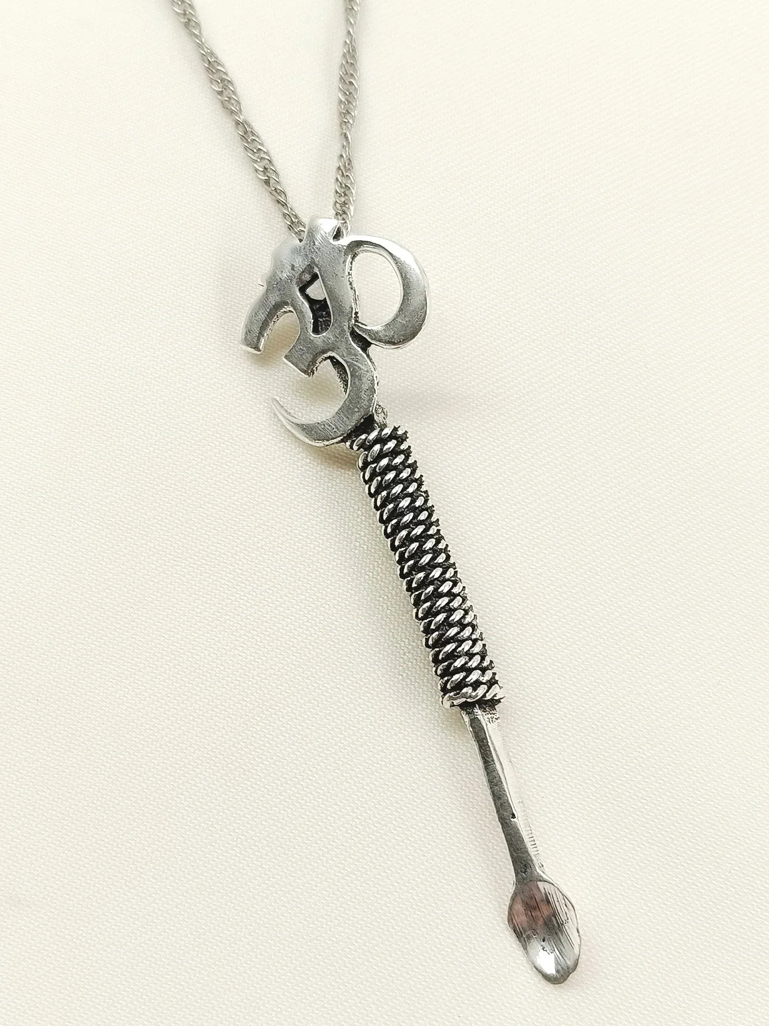 Rabhya Silver Western Neckpiece