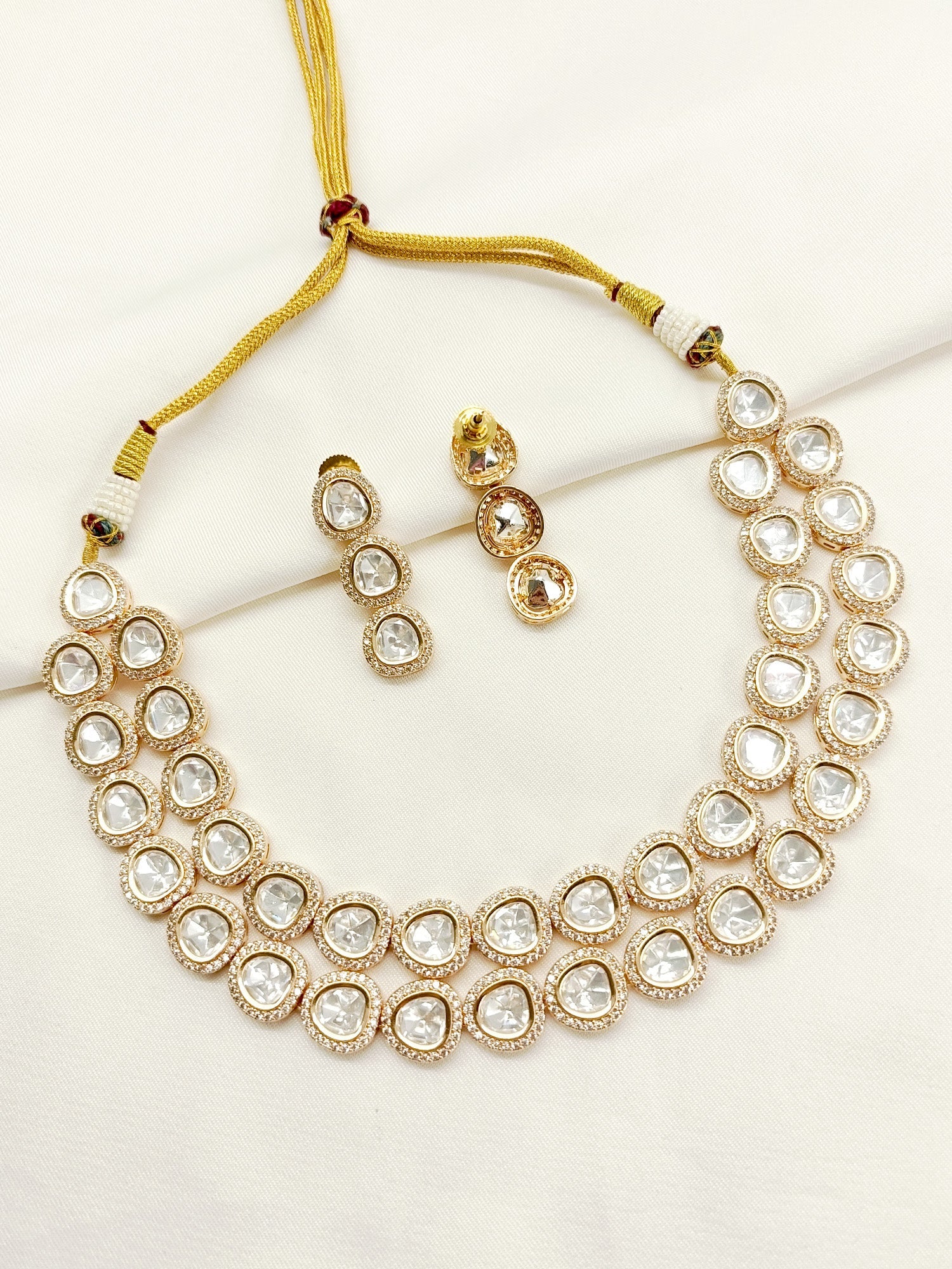 Gurpraveen White Kundan Choker Set