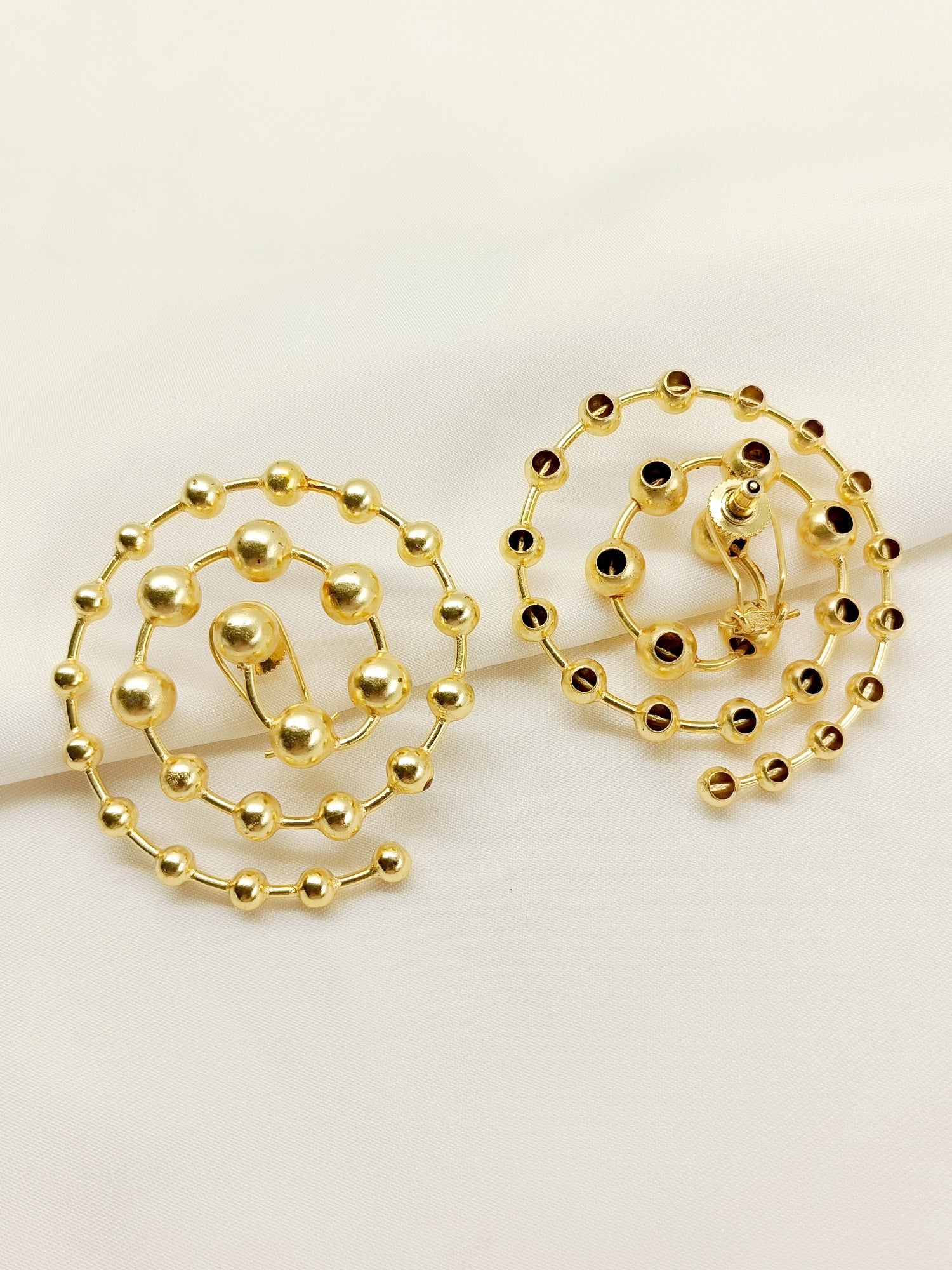 Diki Golden Boutique Tops