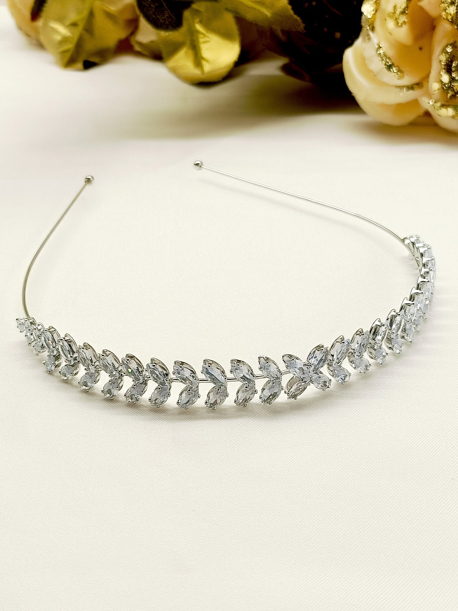Devdarshini American Diamond Hair Band - qivii