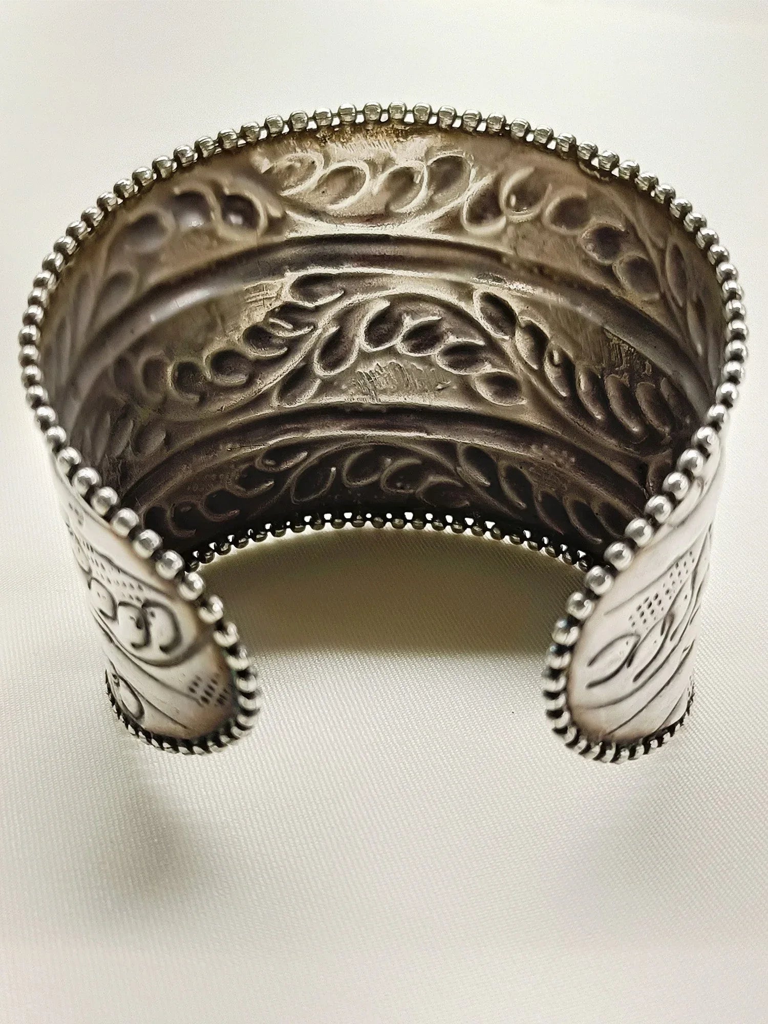 Nazia Baby Pink Oxidized Bracelet