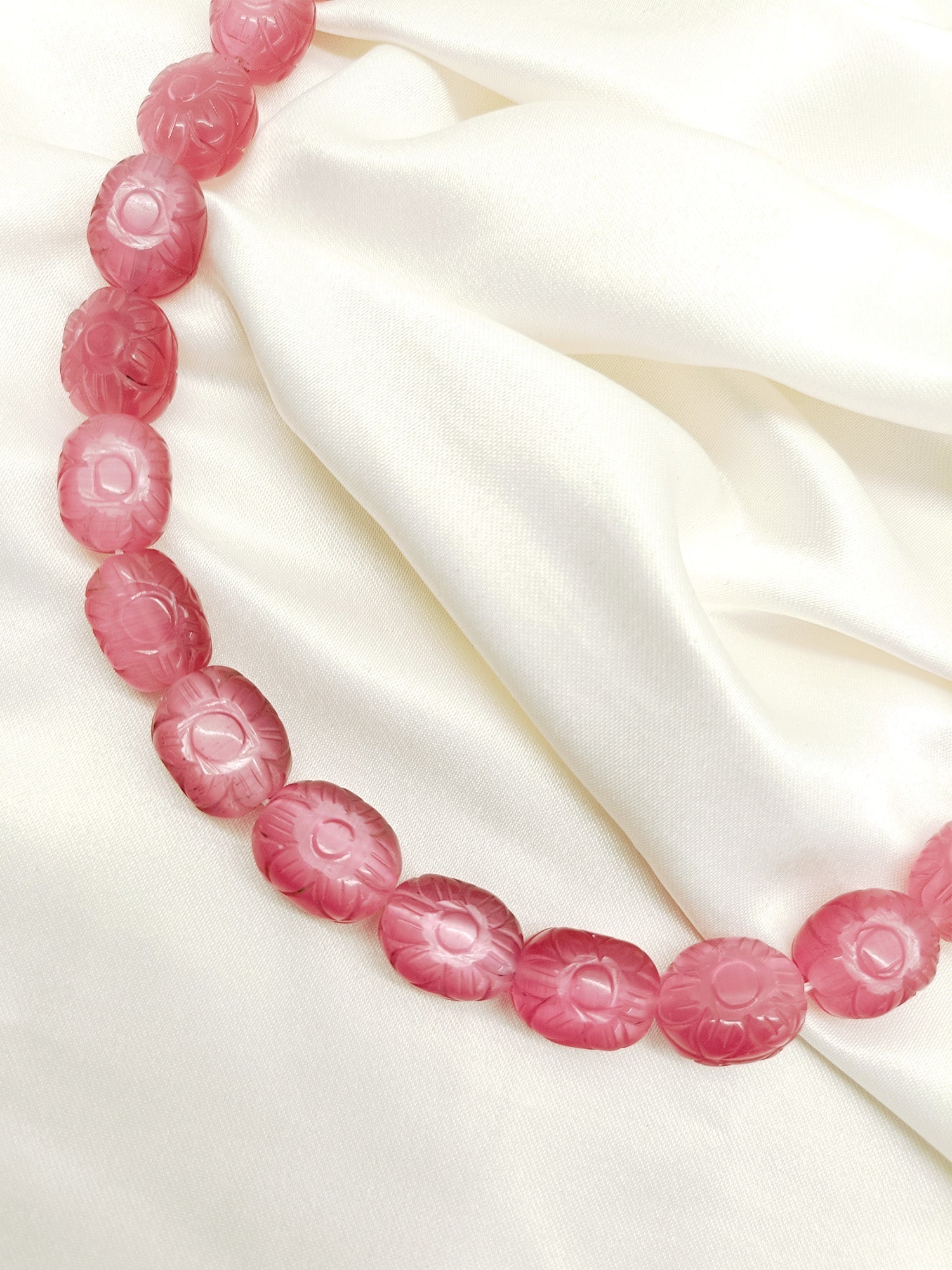 Krishti Pink Beads Neckpiece - qivii