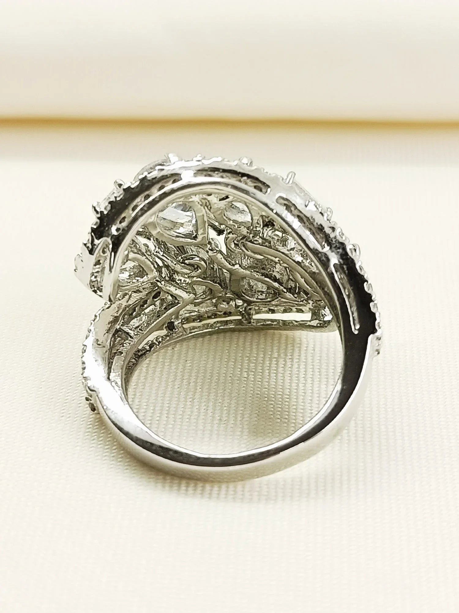 Raven 92.5 Silver Swarovski Stone Finger Ring