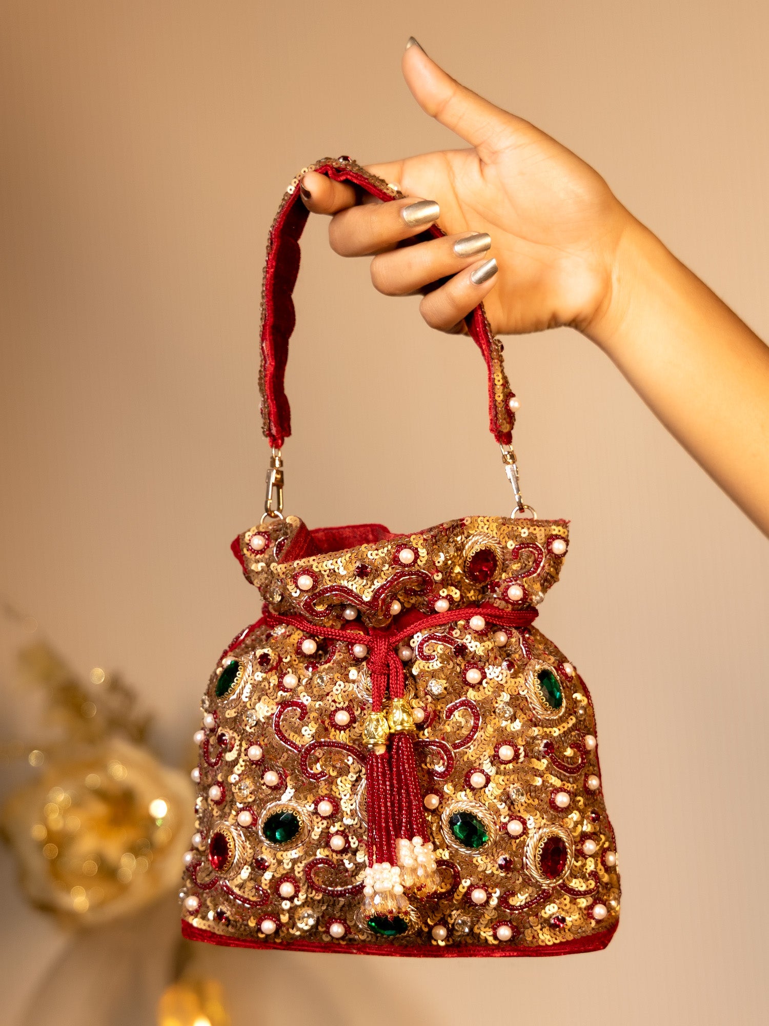 Suri Maroon Potli Bag - qivii
