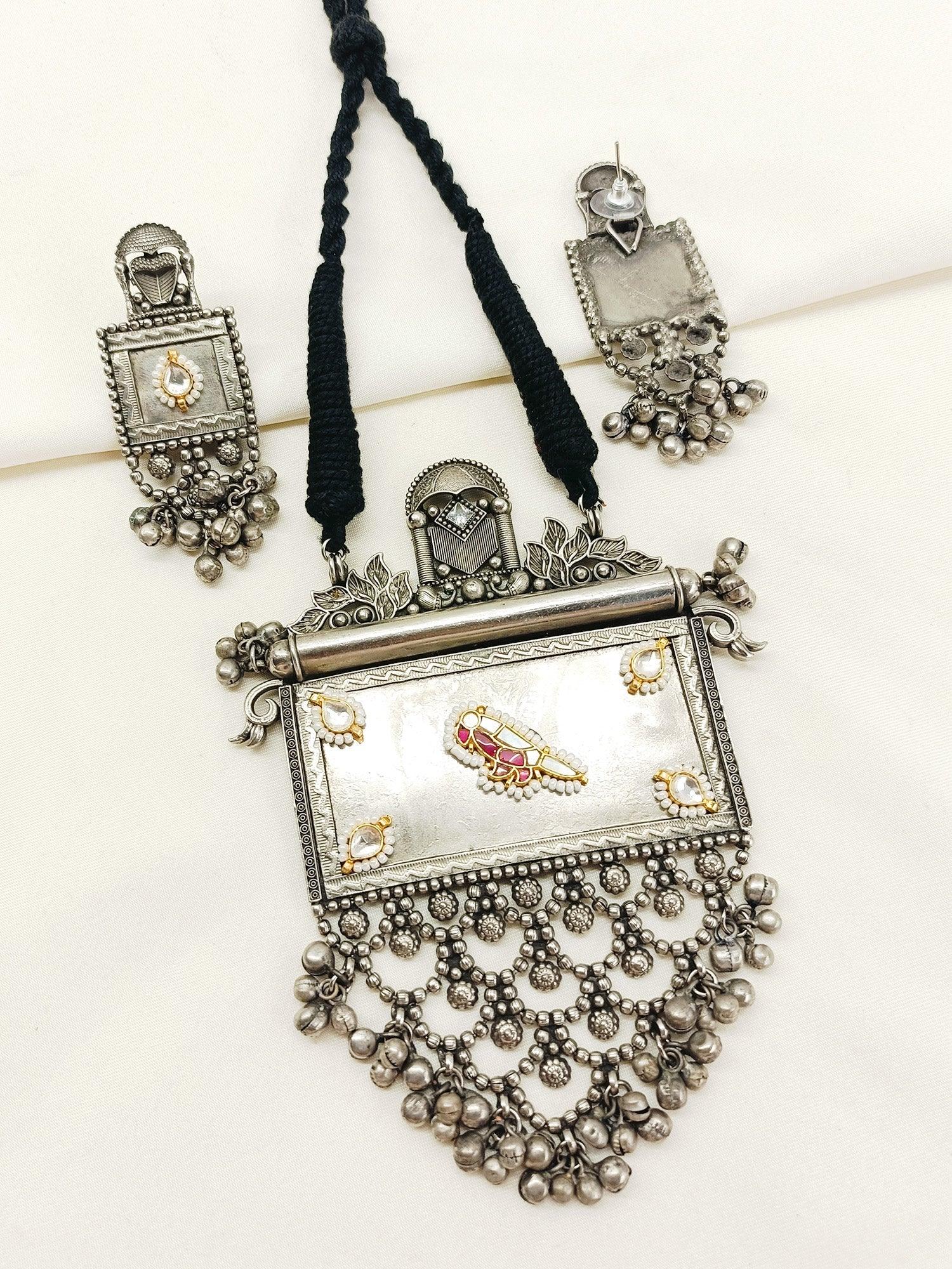 Joshita Red Oxidized Pendant Set