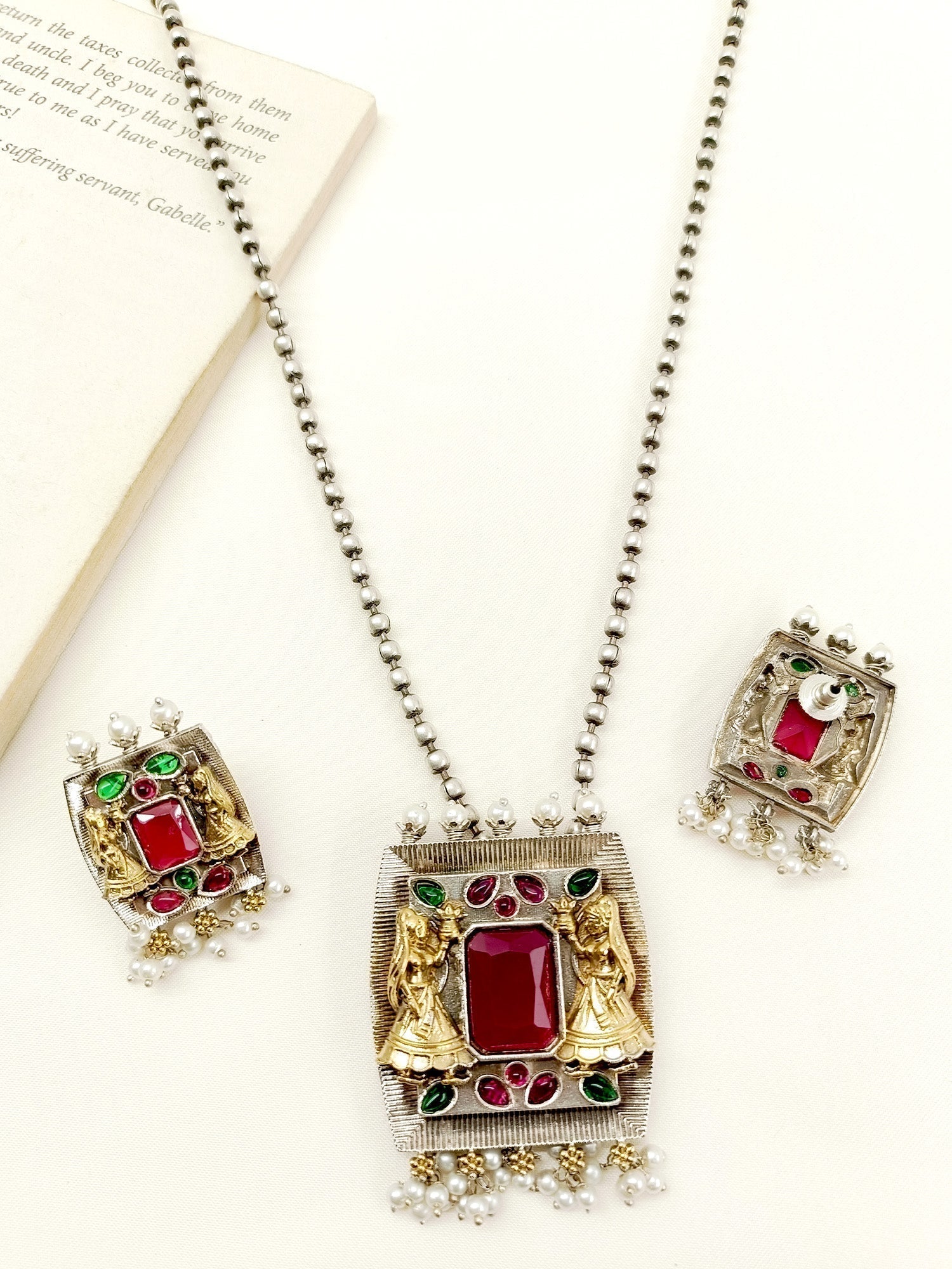 Arenia M & G Oxidized Pendant Set - qivii