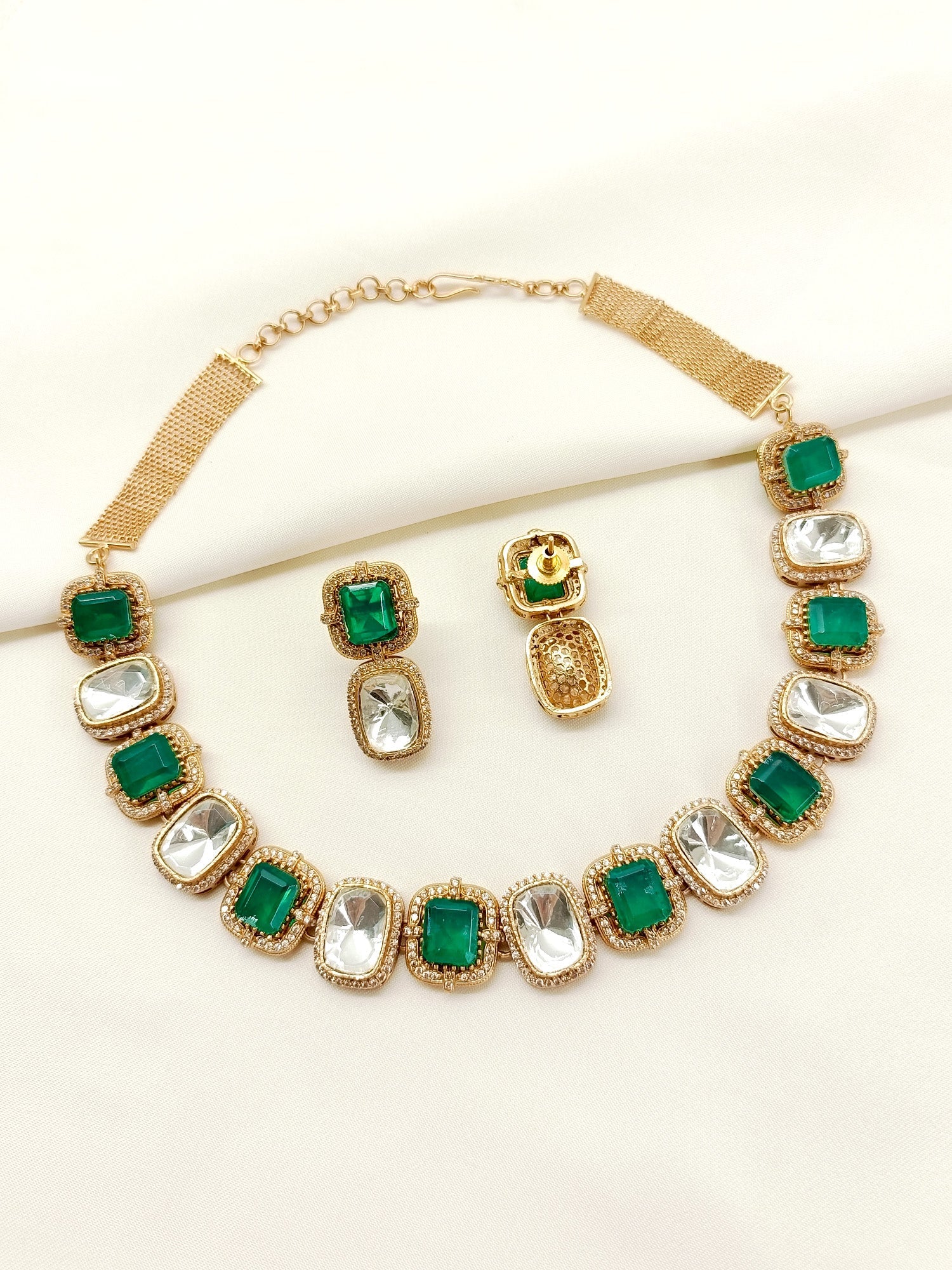 Pahaani Green Kundan Choker Set