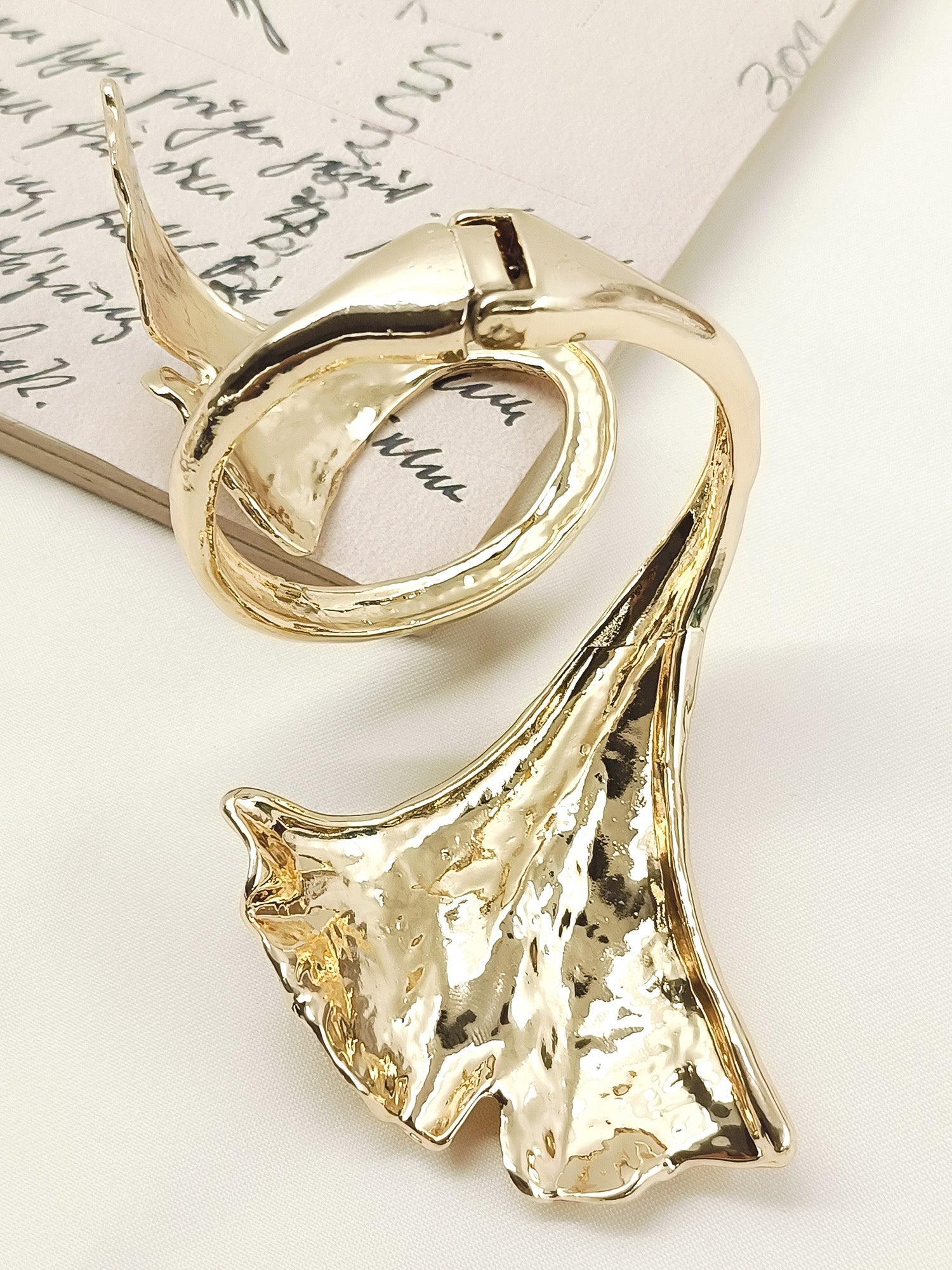 Vriti Golden Western Bracelet