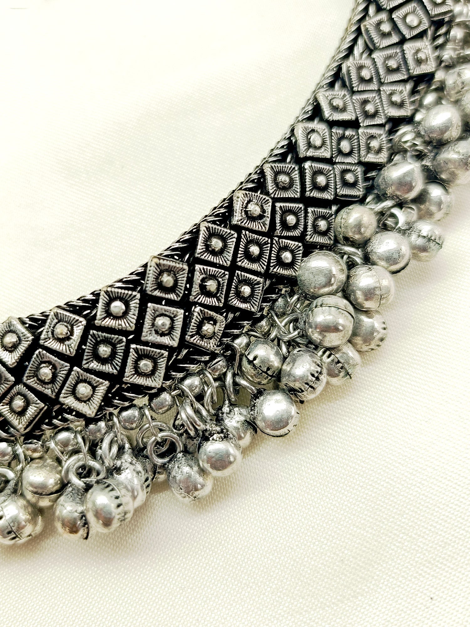 Mohika Oxidized Silver Anklet