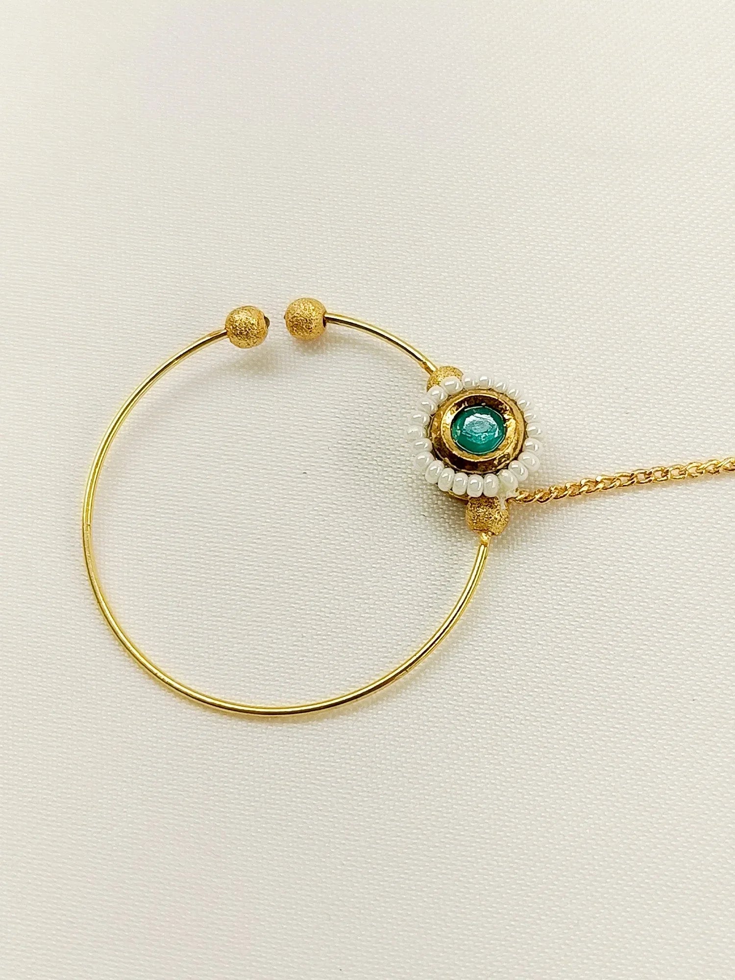 Chitraksha Green Kundan Nath