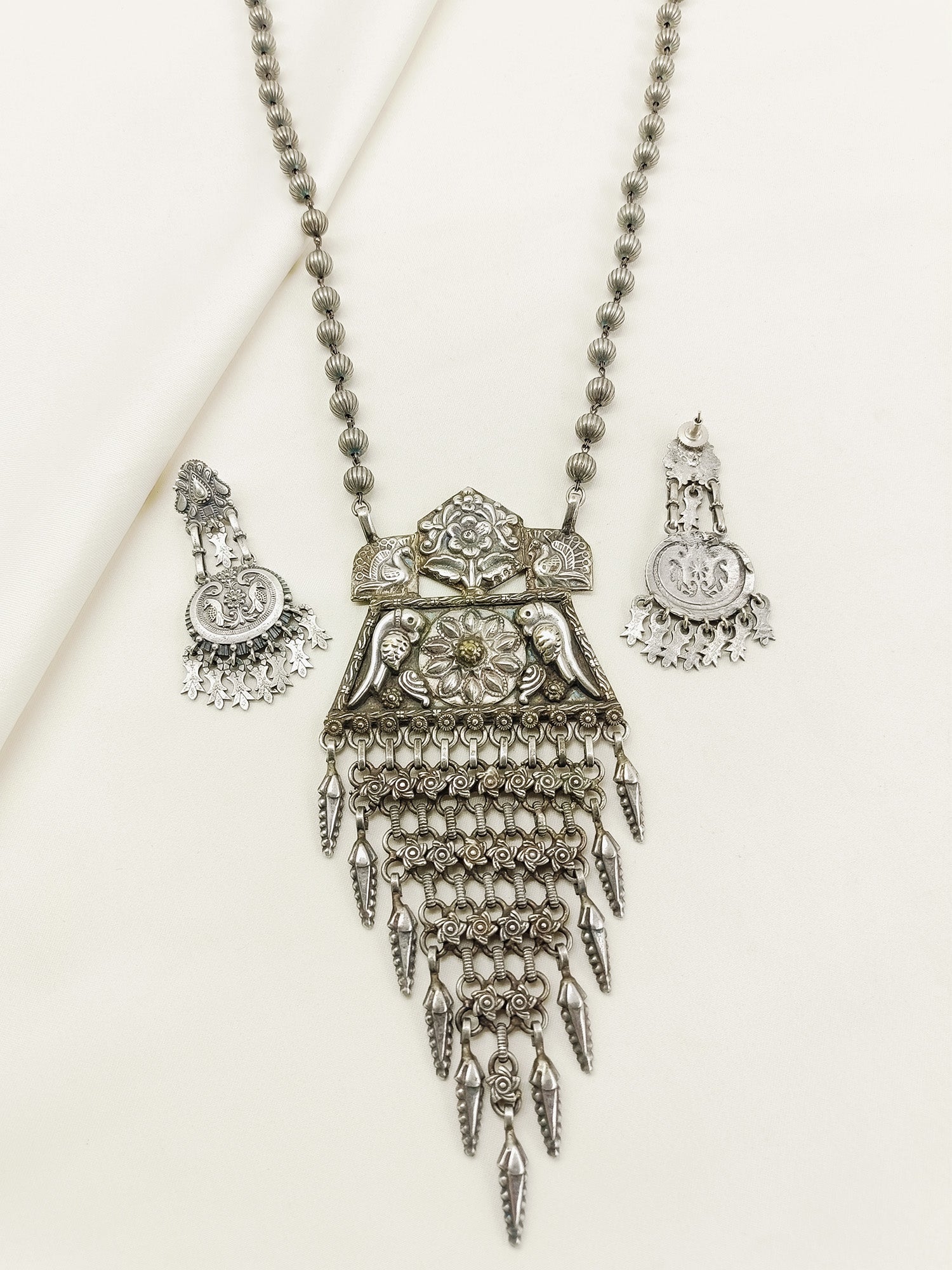 Jeeva Plain Oxidized Pendant Set