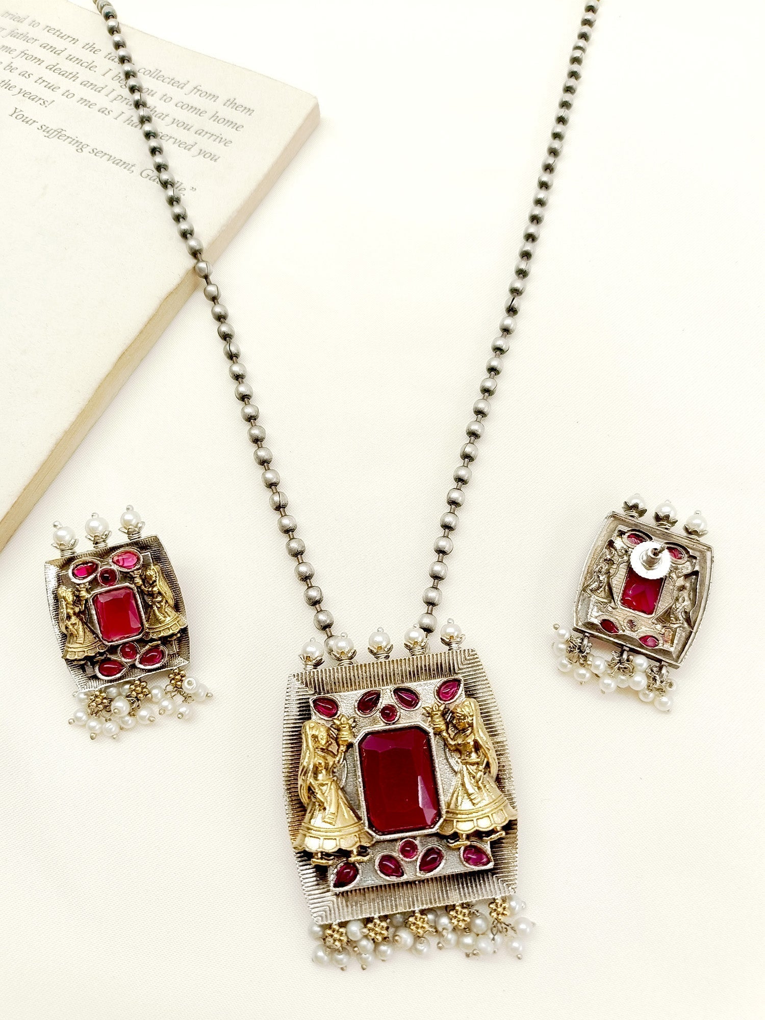 Razilli Ruby Oxidized Pendant Set - qivii